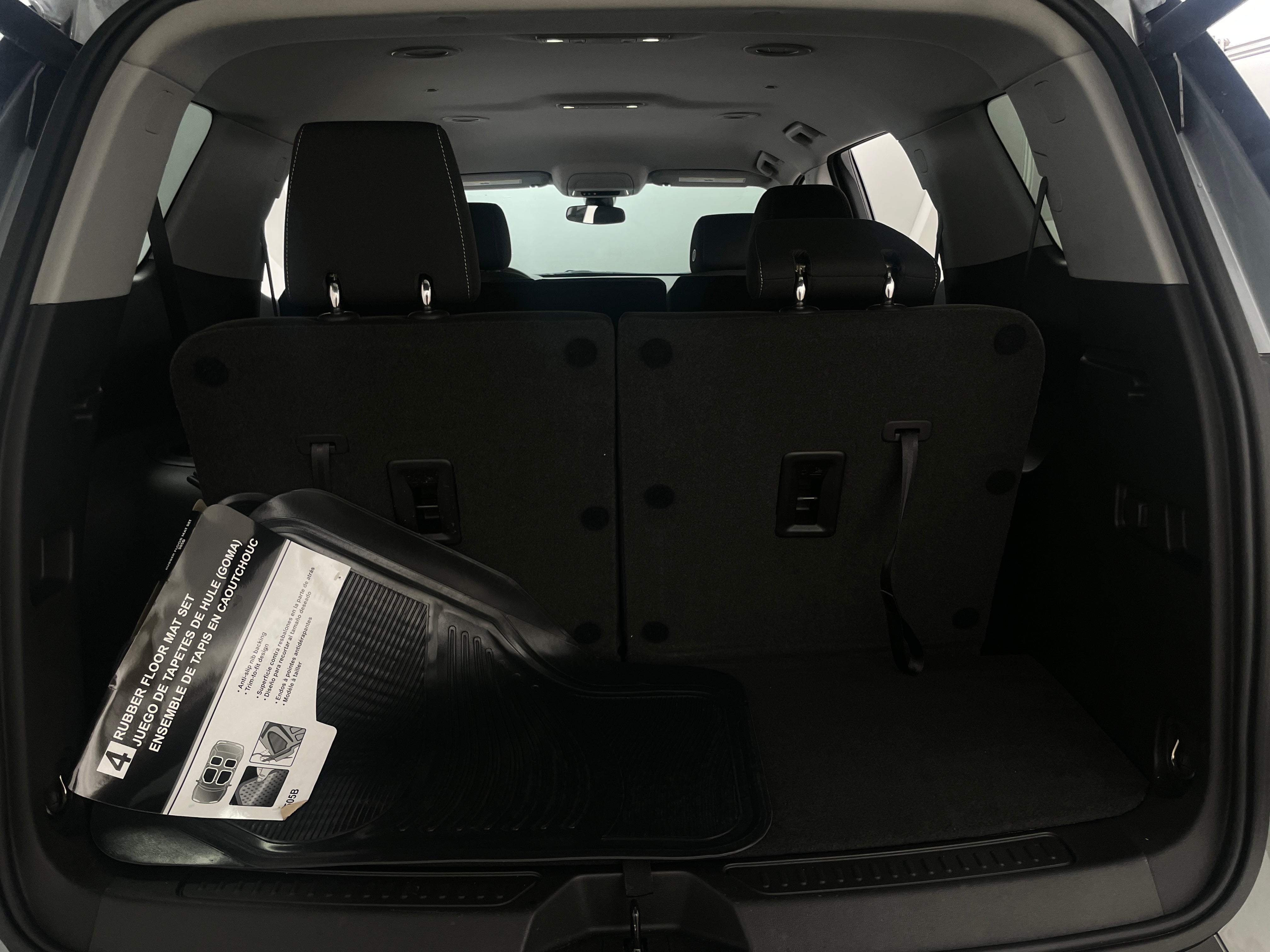 2023 GMC Acadia SLE 7