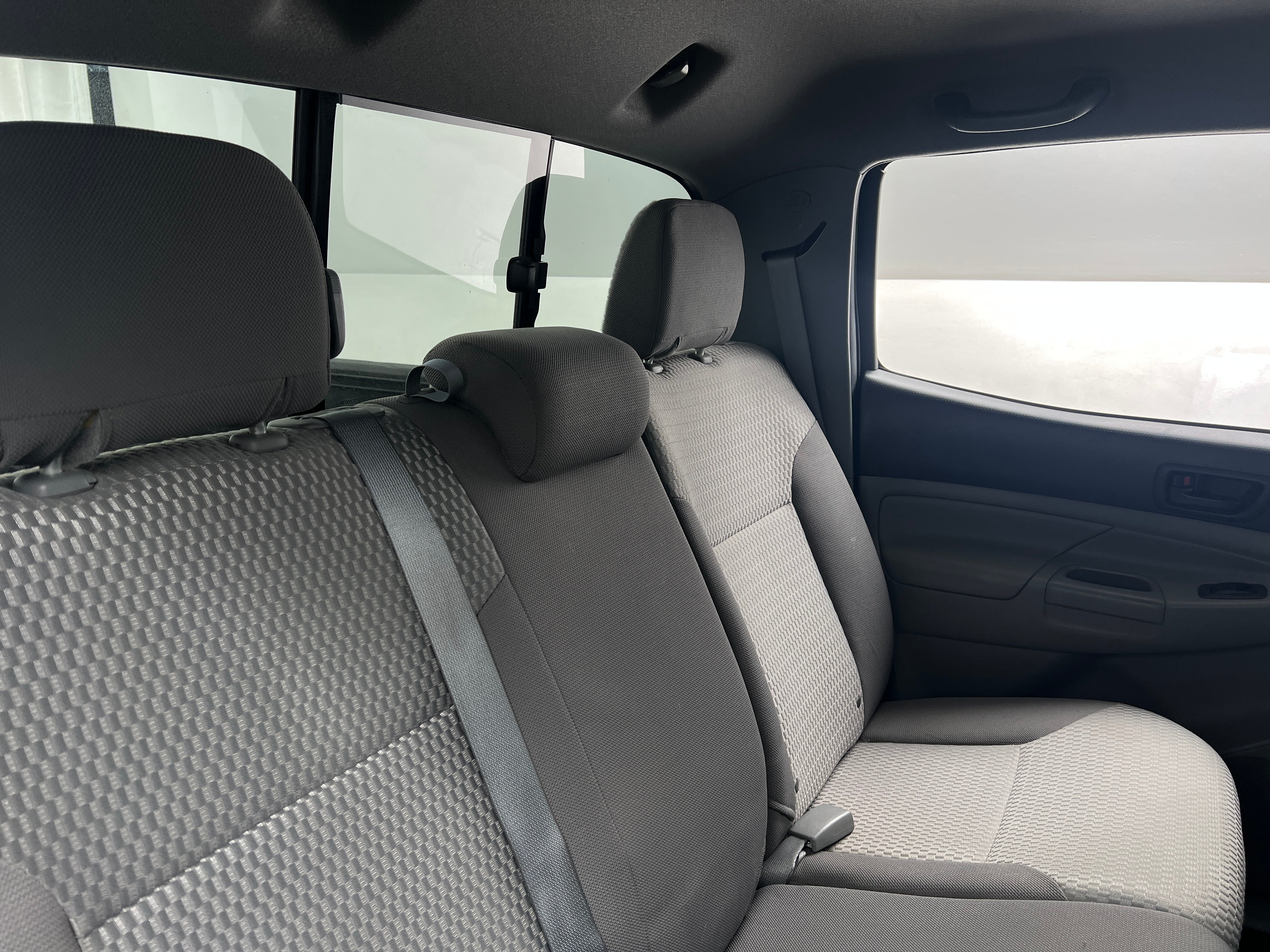 2015 Toyota Tacoma  6
