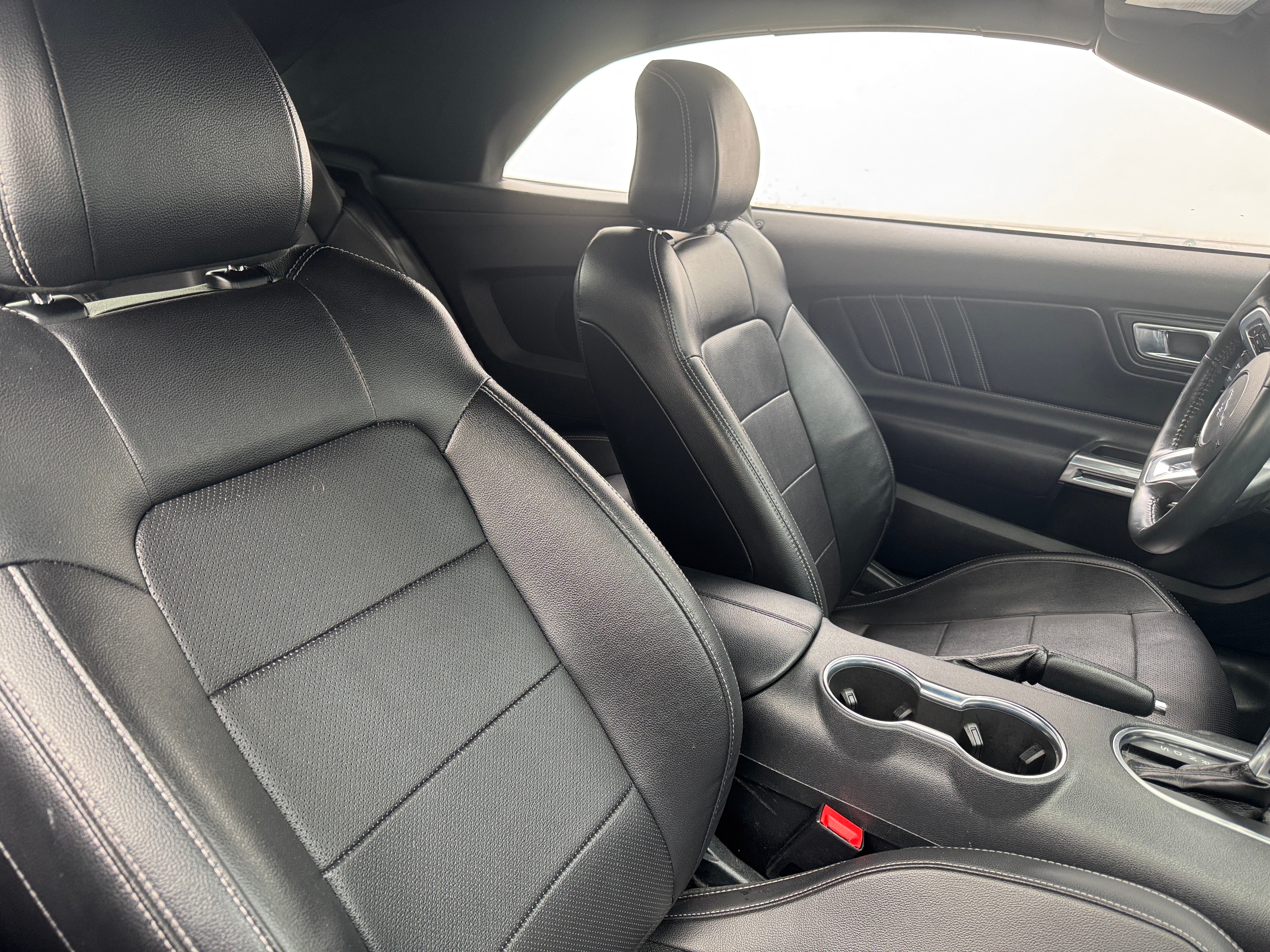 2023 Ford Mustang  2