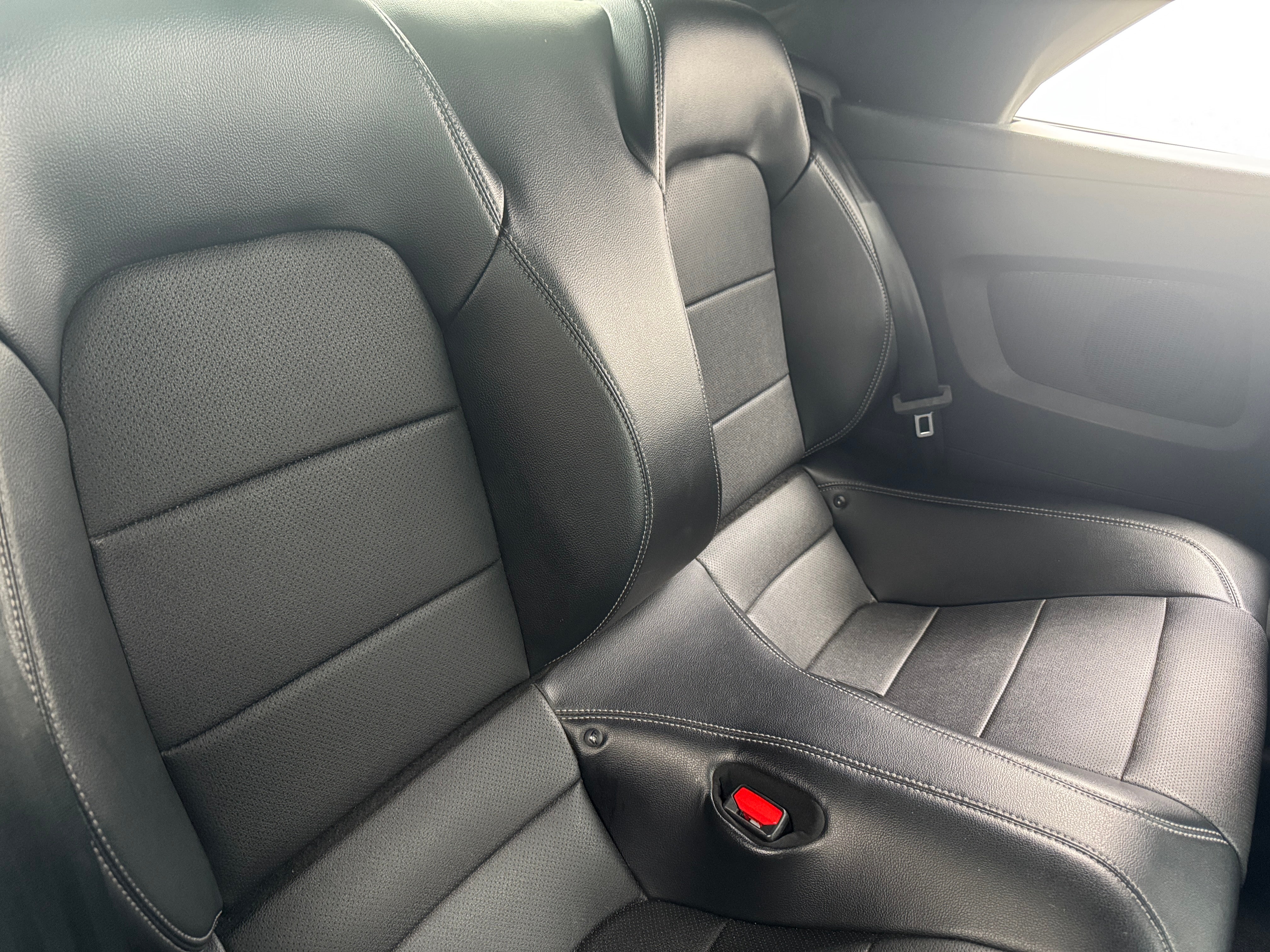 2023 Ford Mustang  6