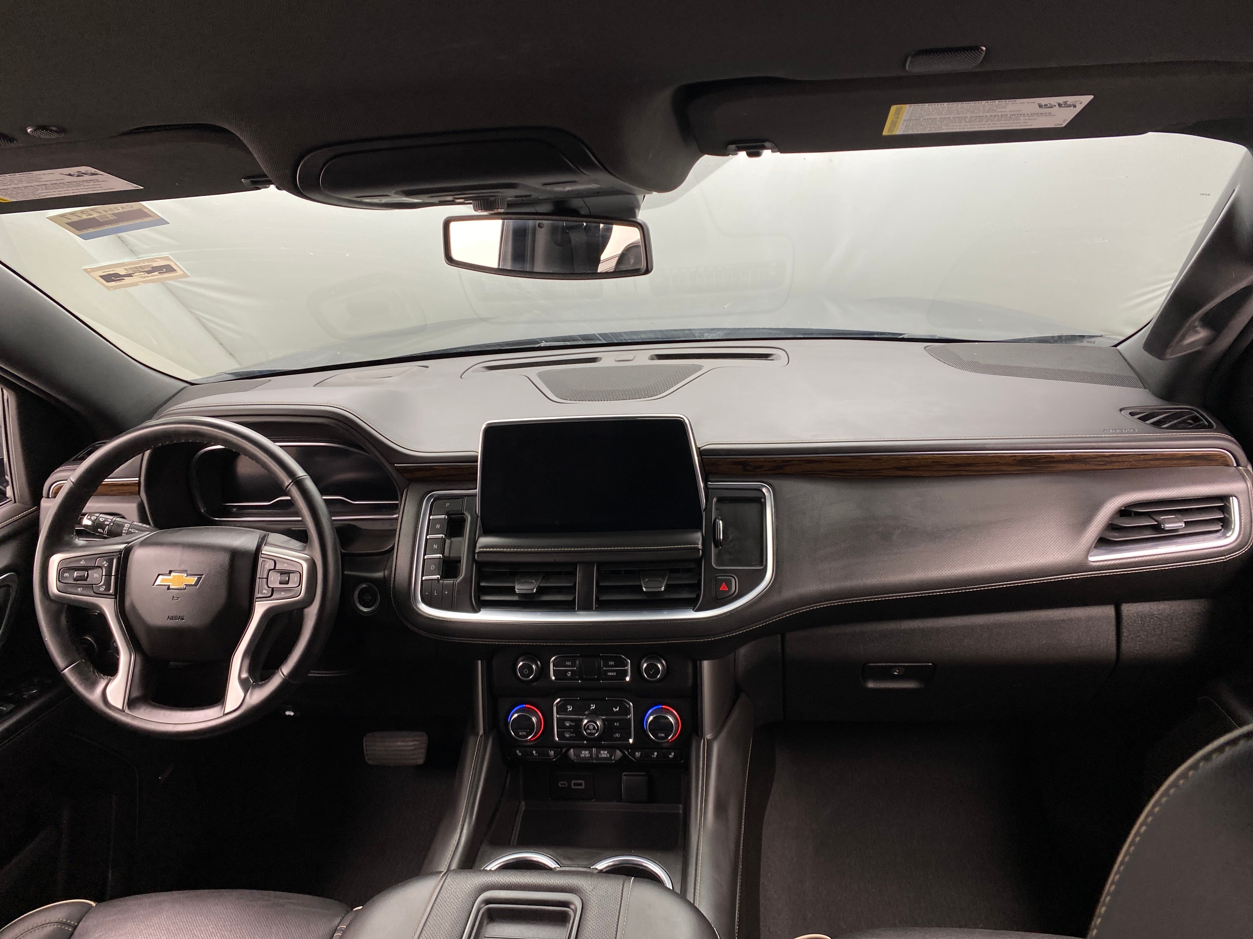 2023 Chevrolet Suburban Premier 2
