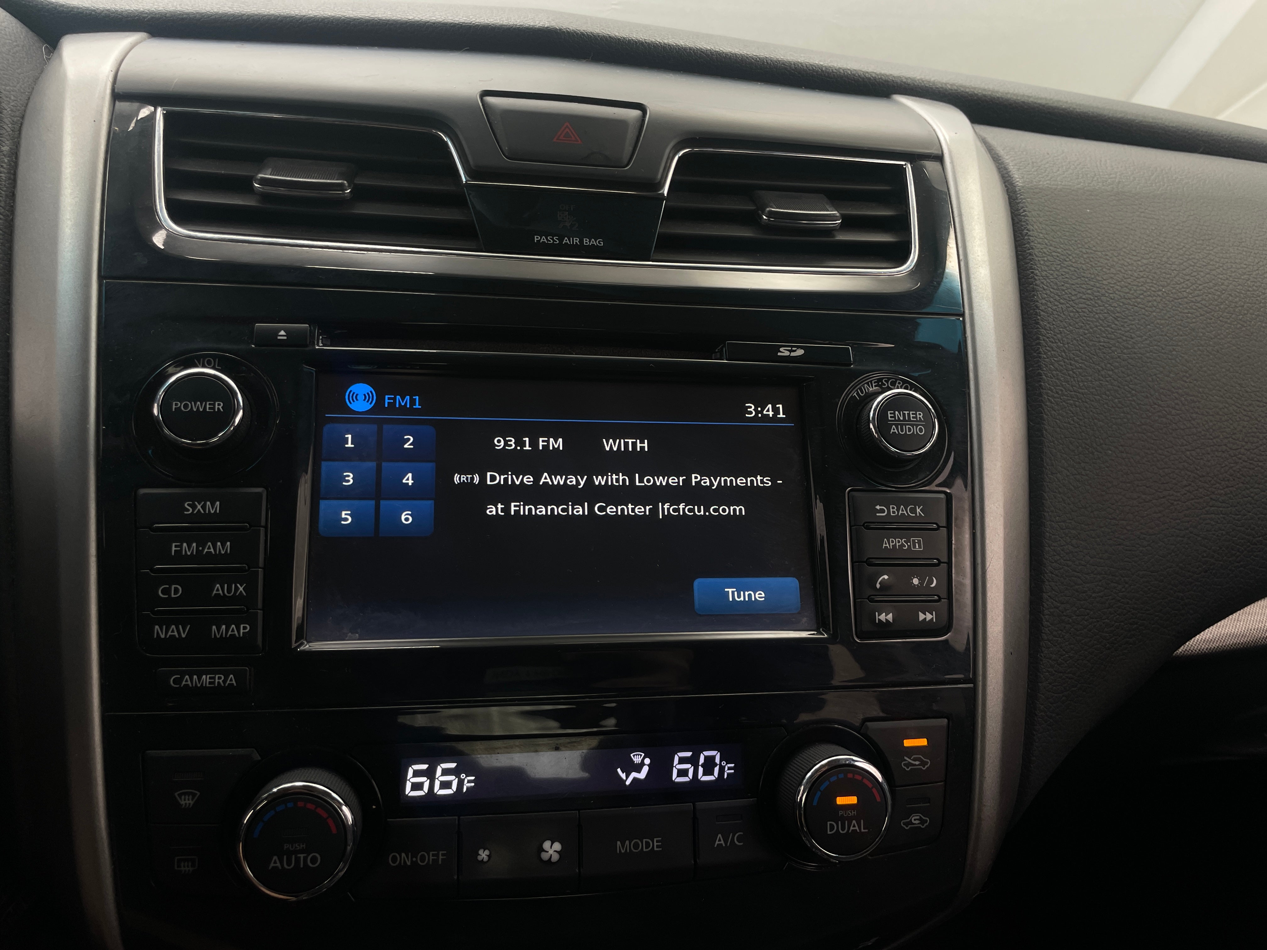 2015 Nissan Altima SL 4