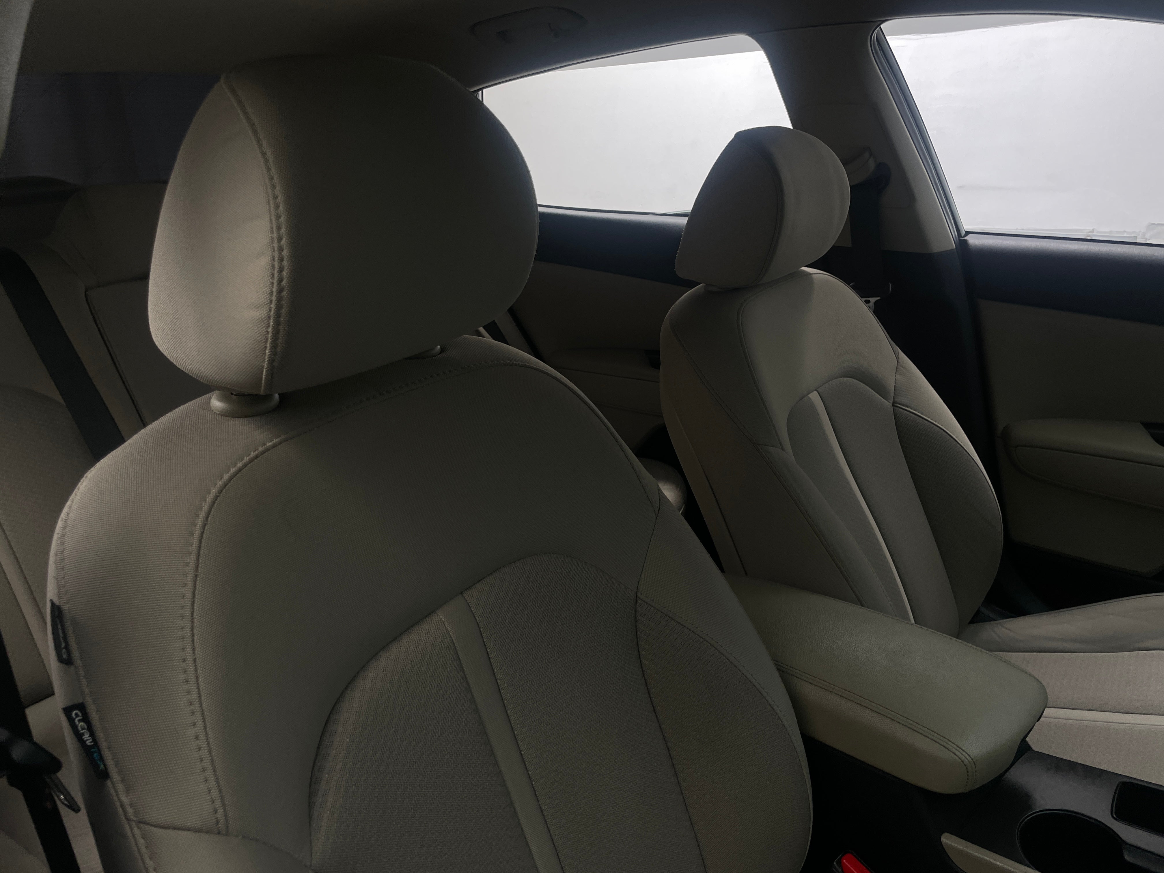 2016 Kia Optima LX 2