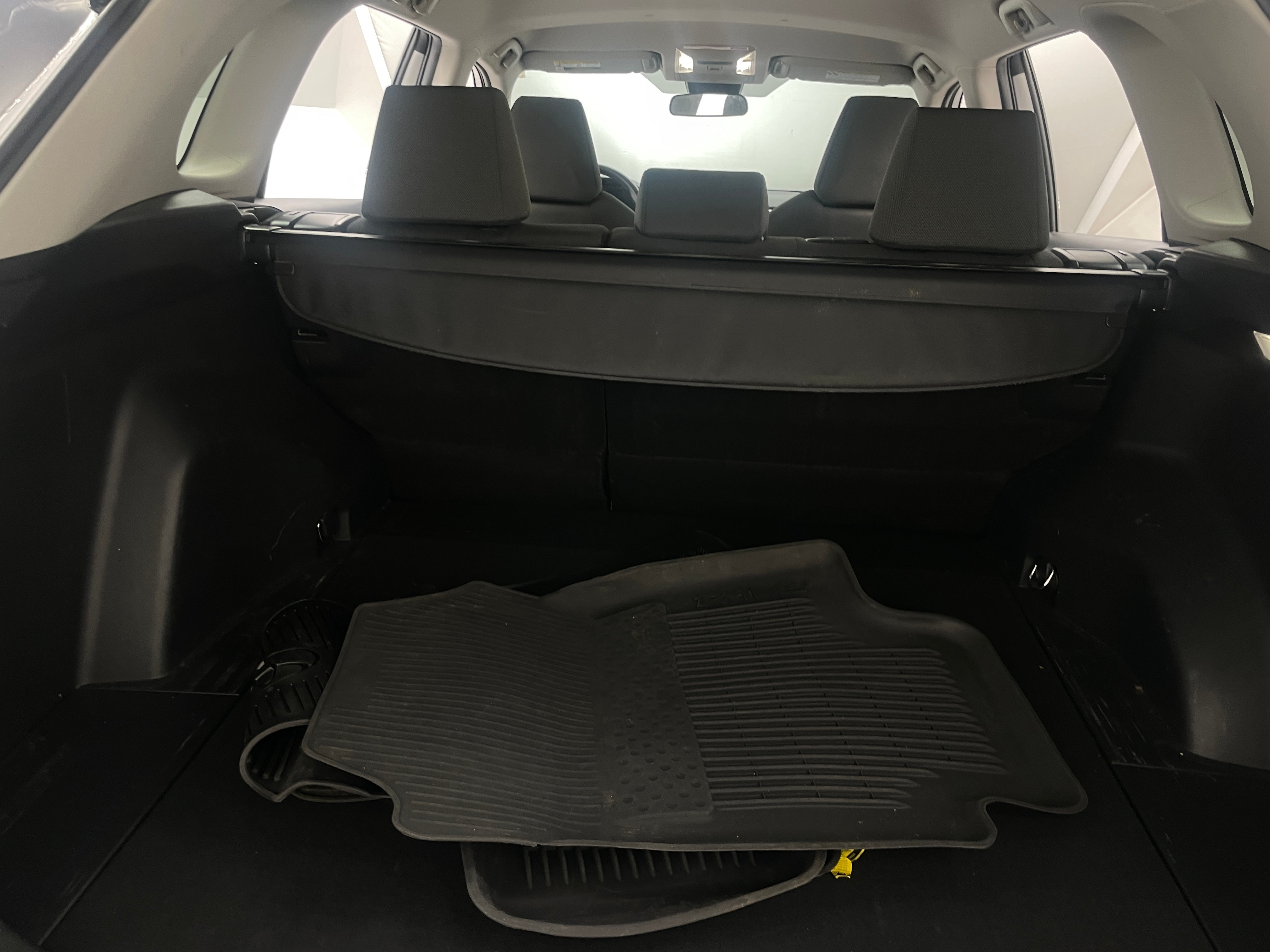 2022 Toyota RAV4 XLE 7
