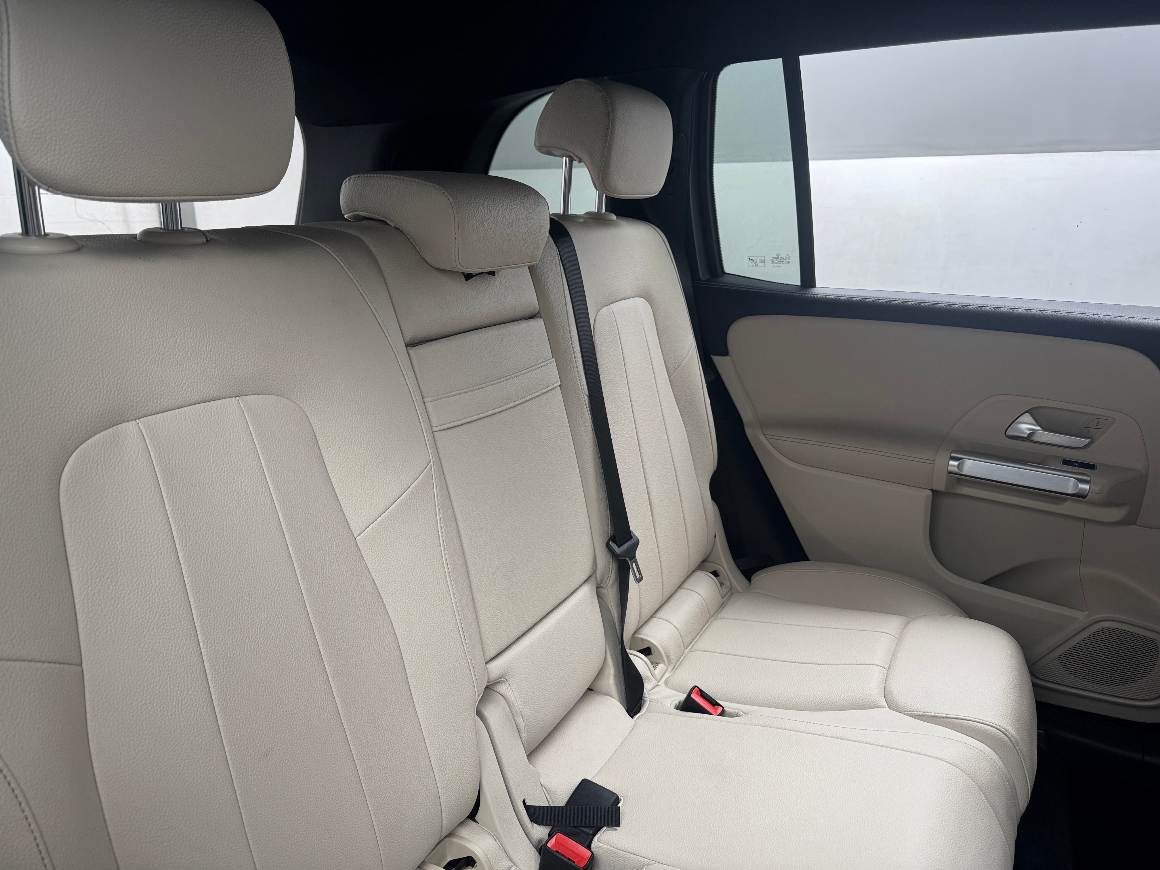 2020 Mercedes-Benz GLB 250 5