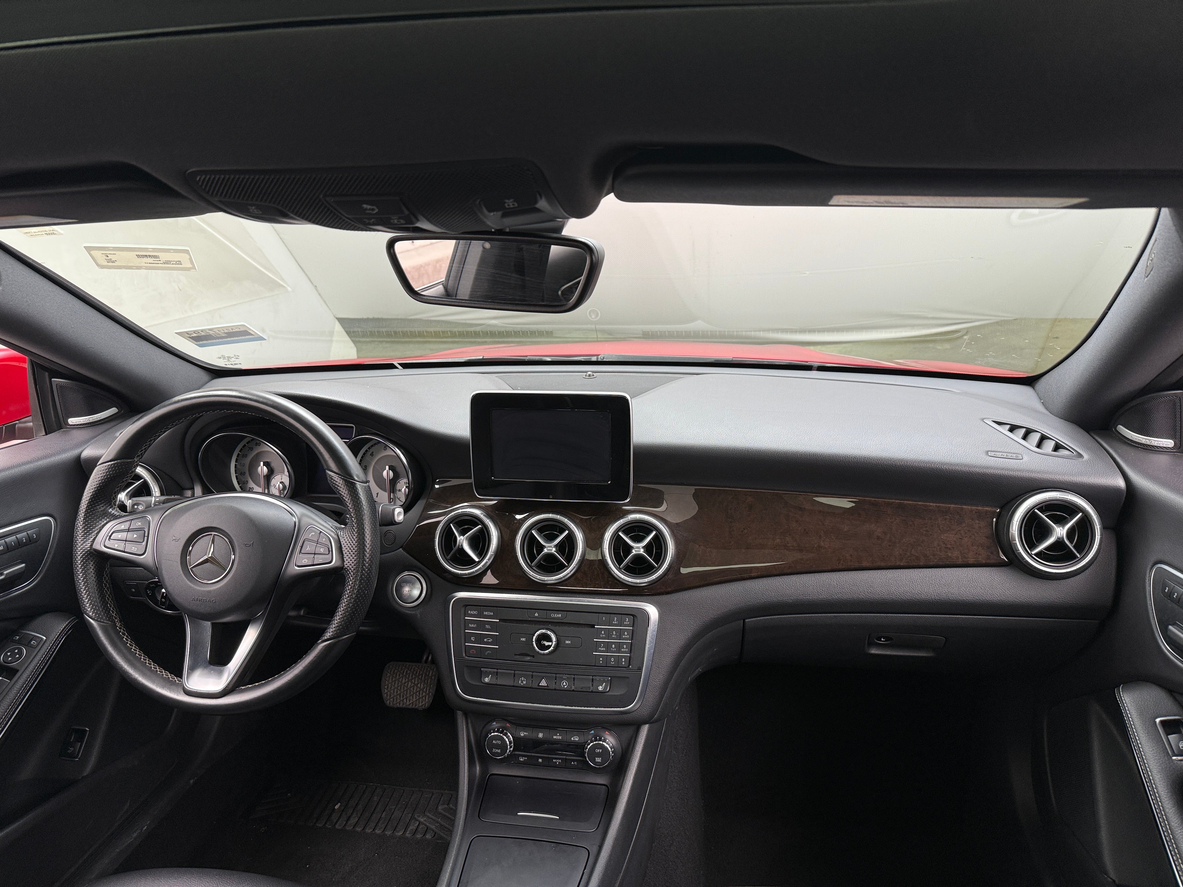 2015 Mercedes-Benz CLA 250 2