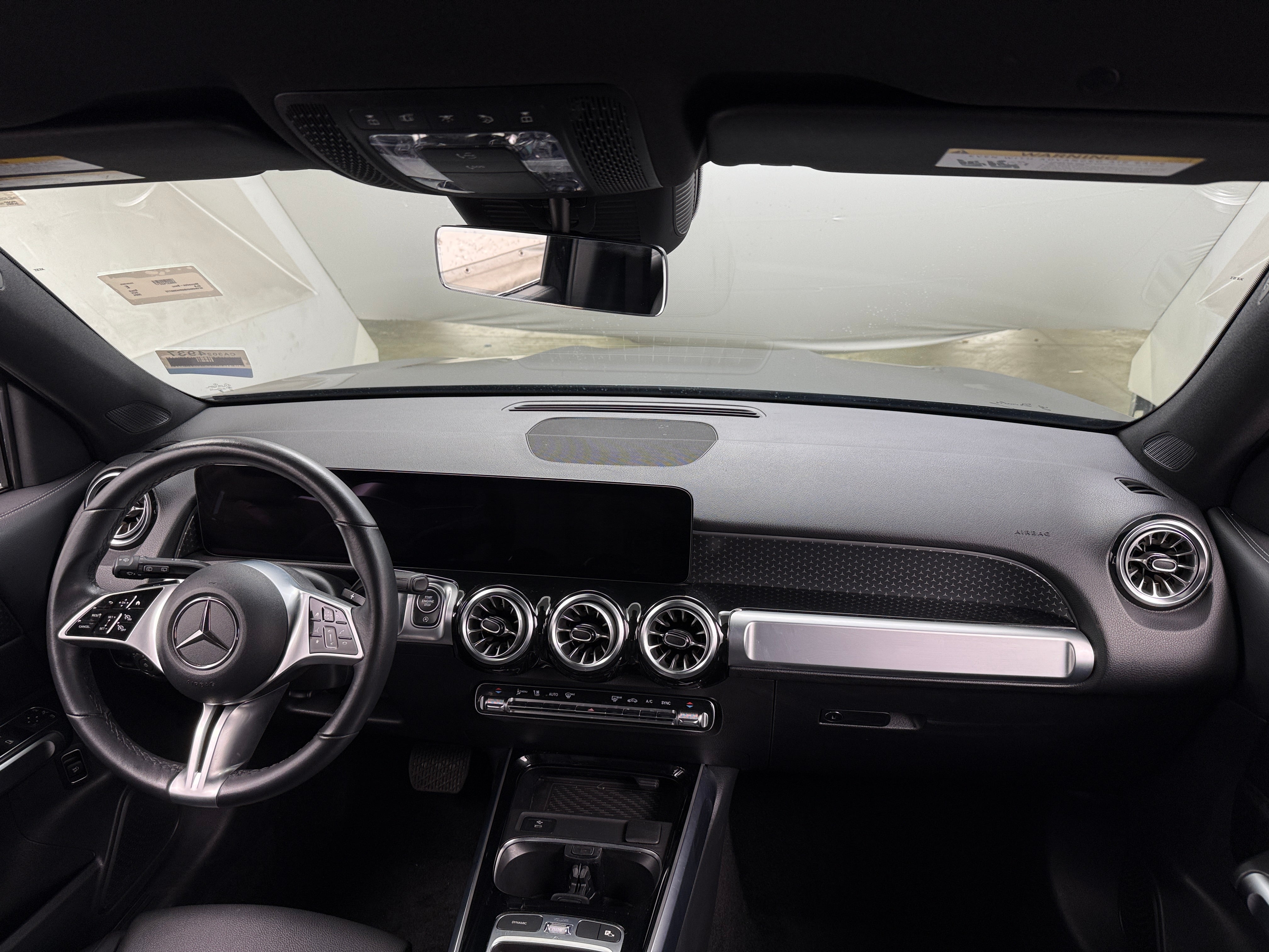 2024 Mercedes-Benz GLB 250 2