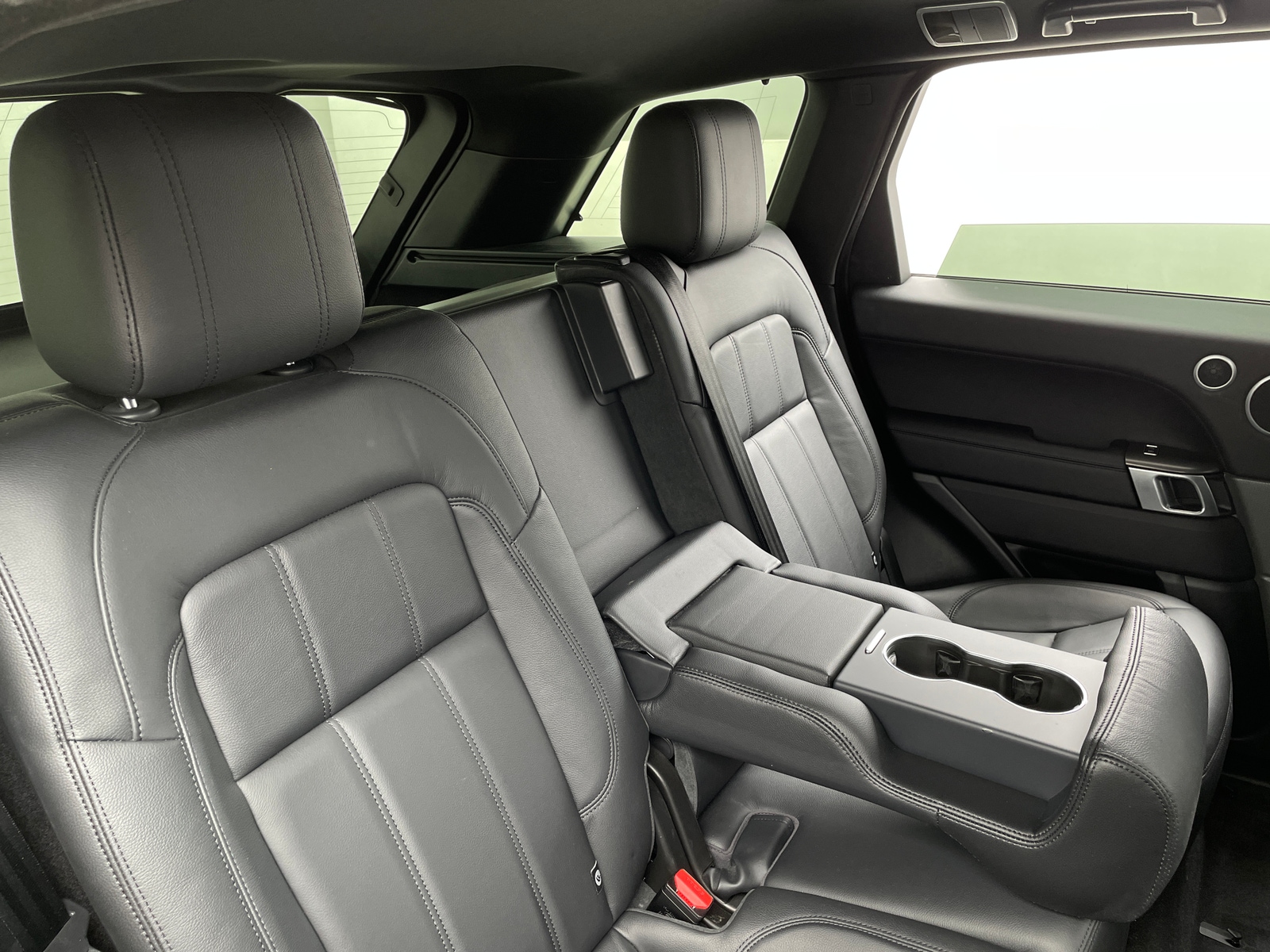 Thumbnail: 2018 Land Rover Range Rover Sport - 5