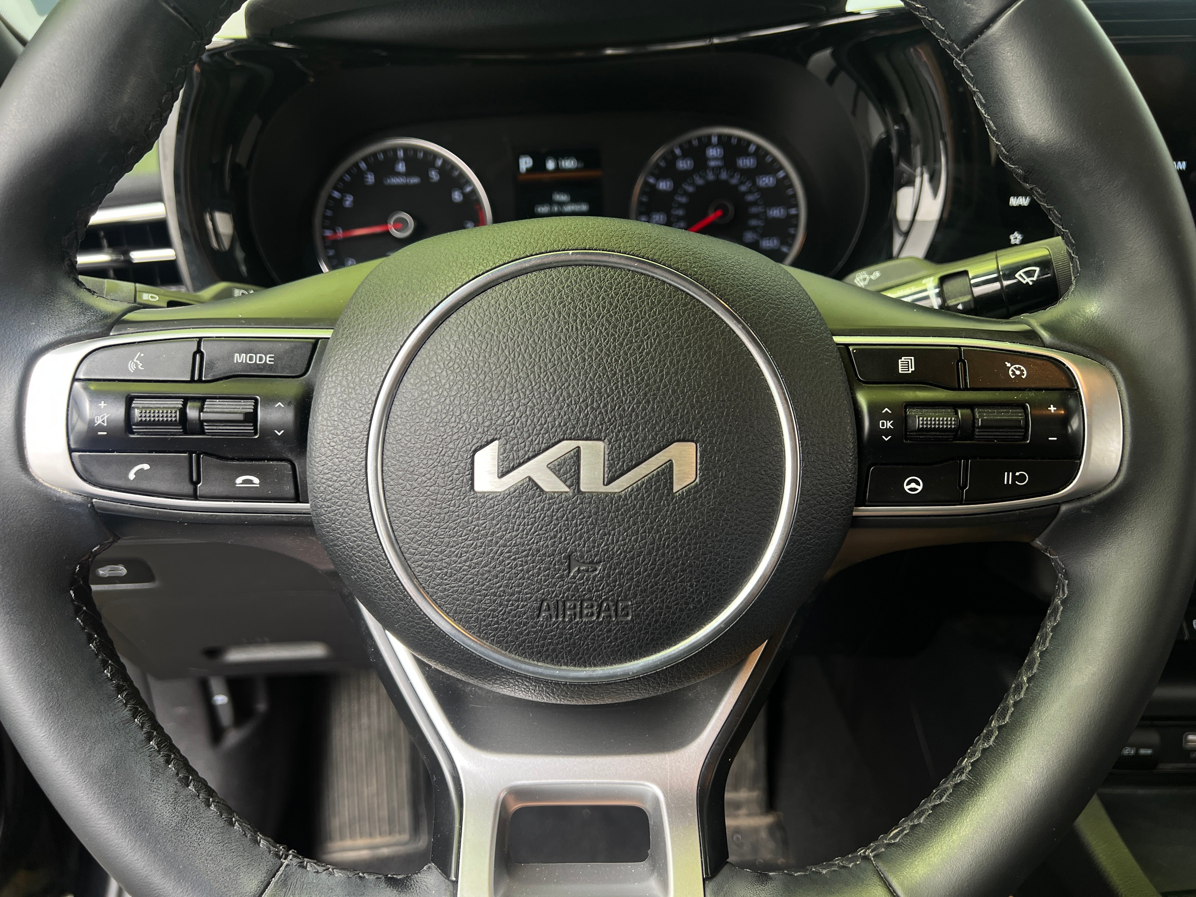 2022 Kia K5 GT-Line 4