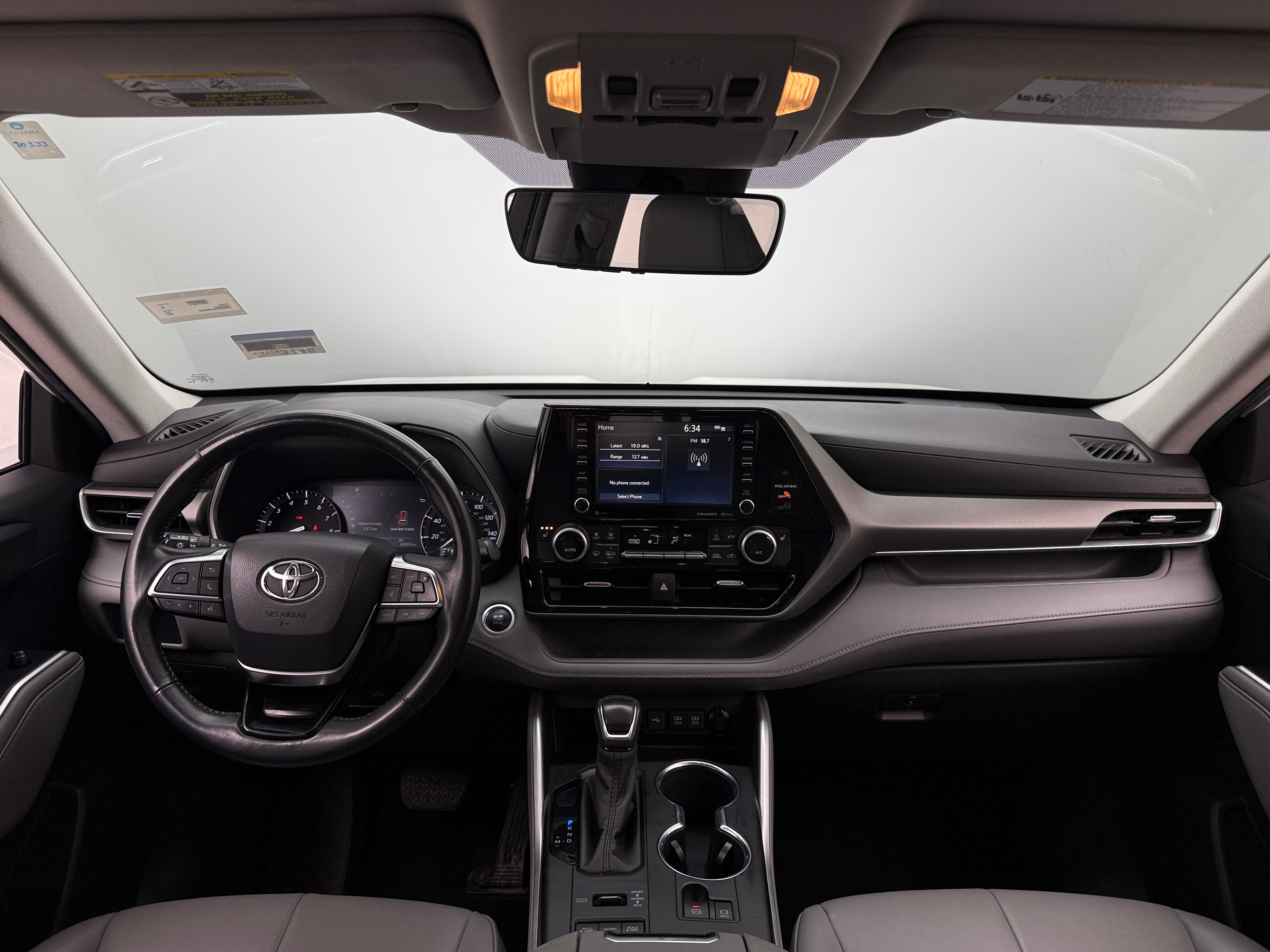 2020 Toyota Highlander XLE 2