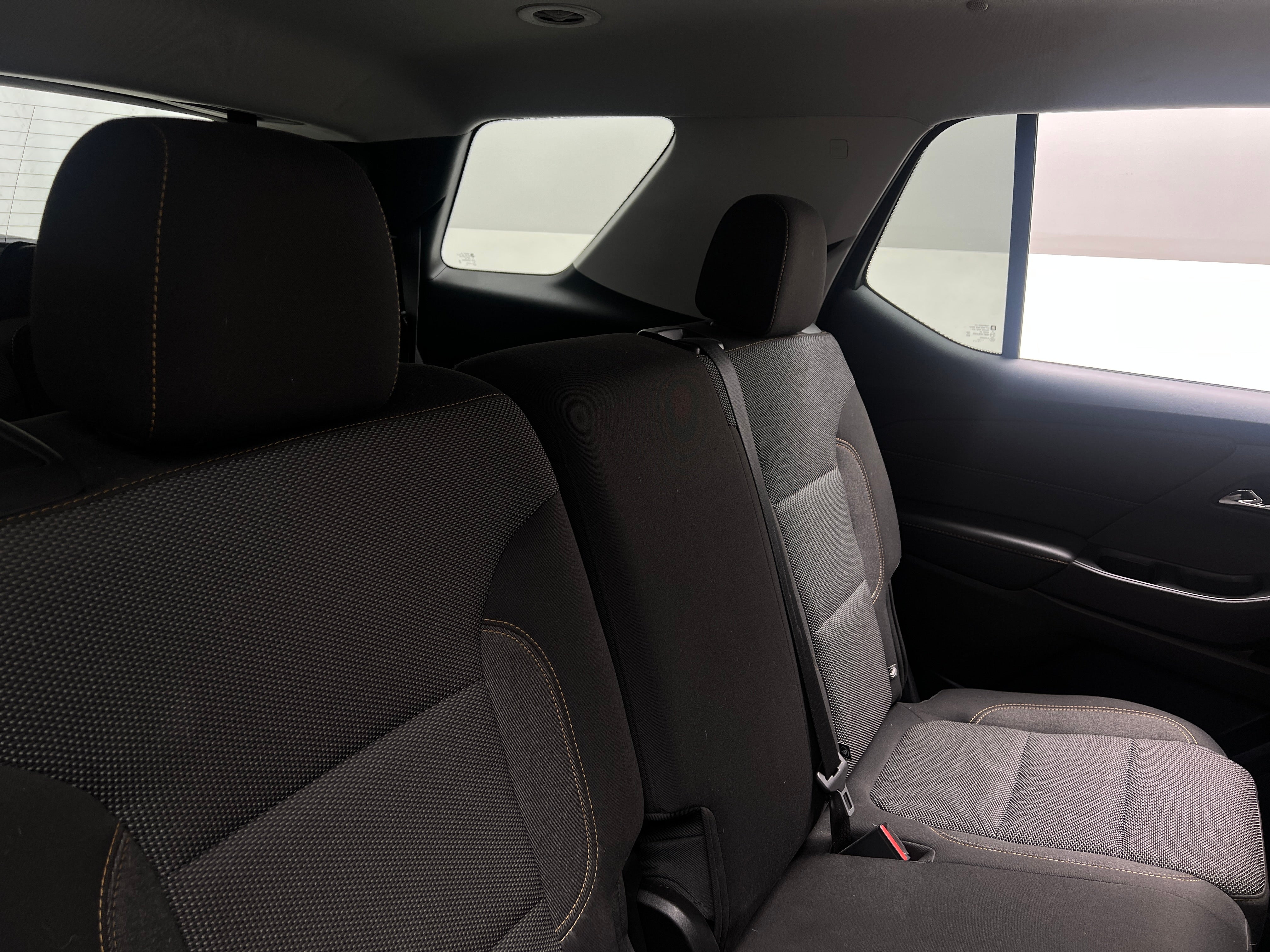 2021 Chevrolet Traverse LS 6