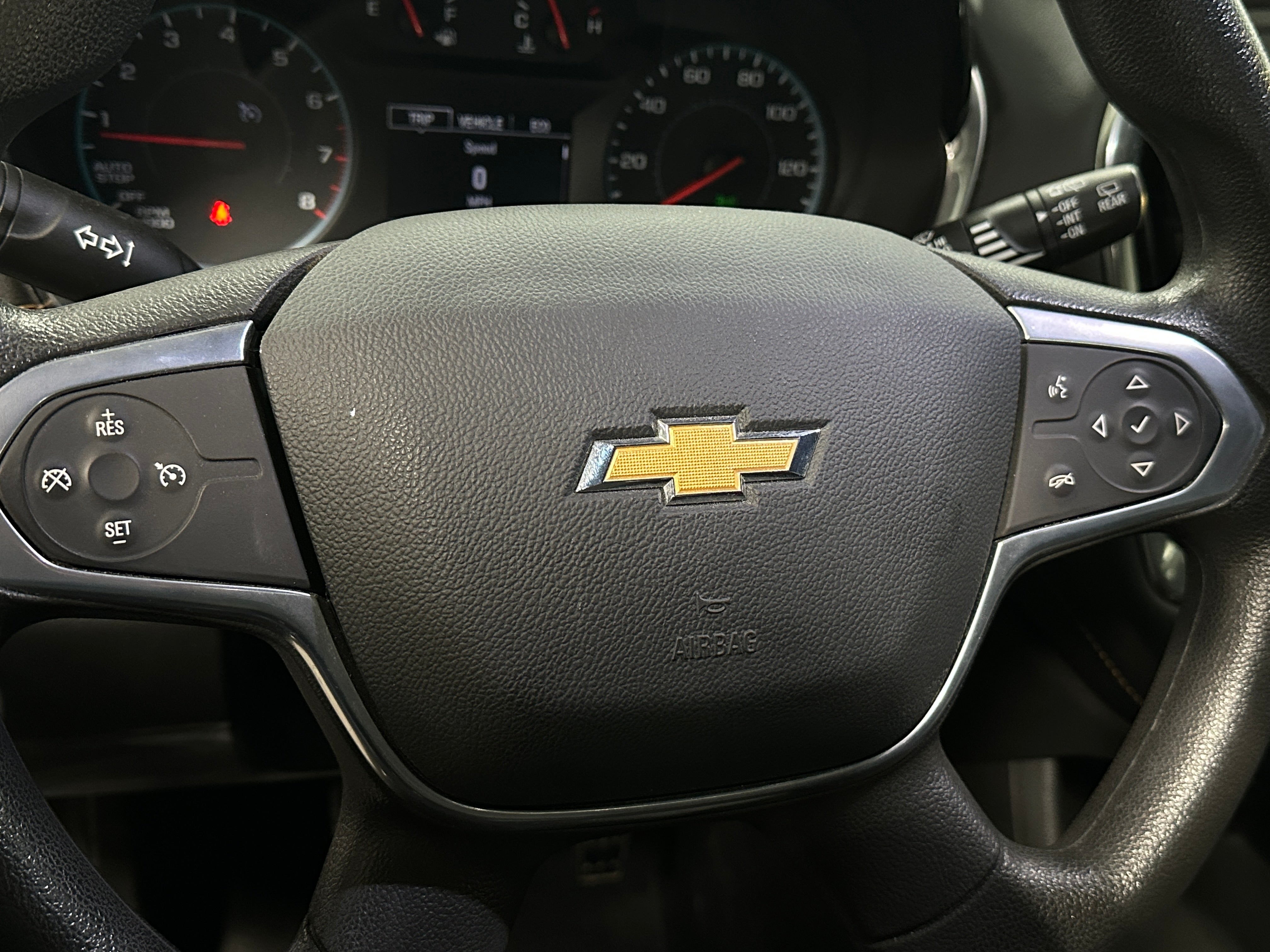 2021 Chevrolet Traverse LS 5