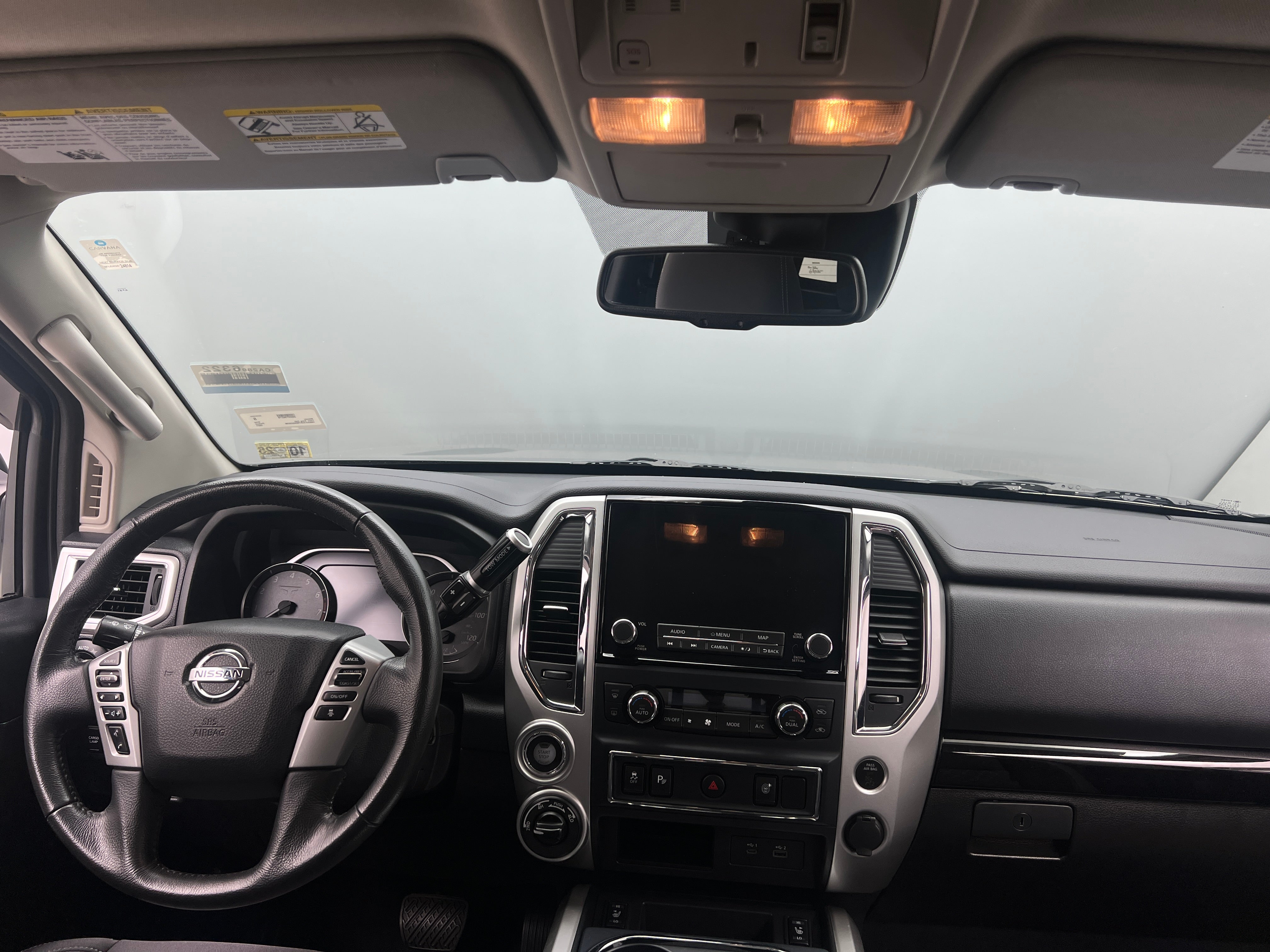 2021 Nissan Titan SV 3