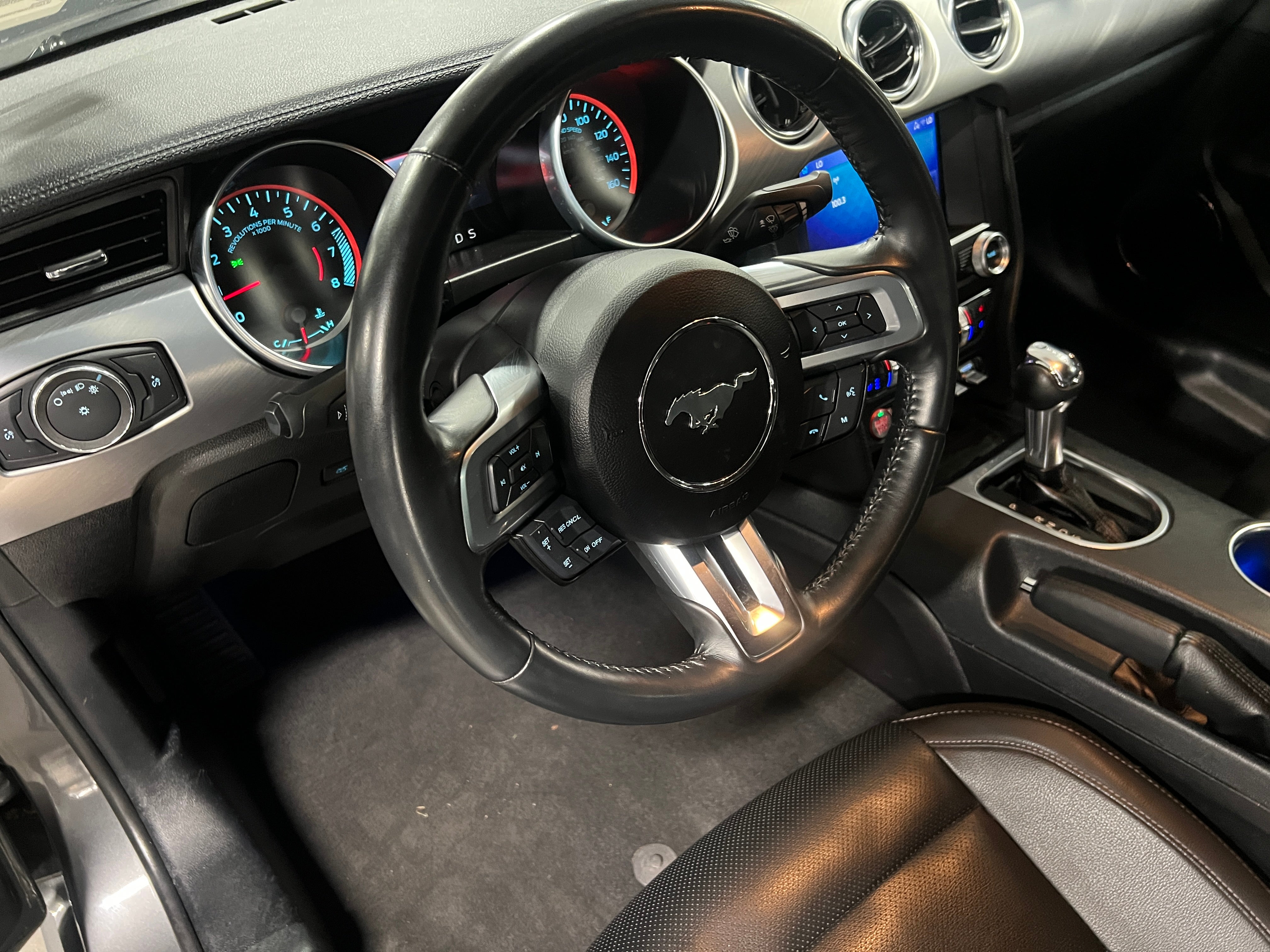 2023 Ford Mustang  4