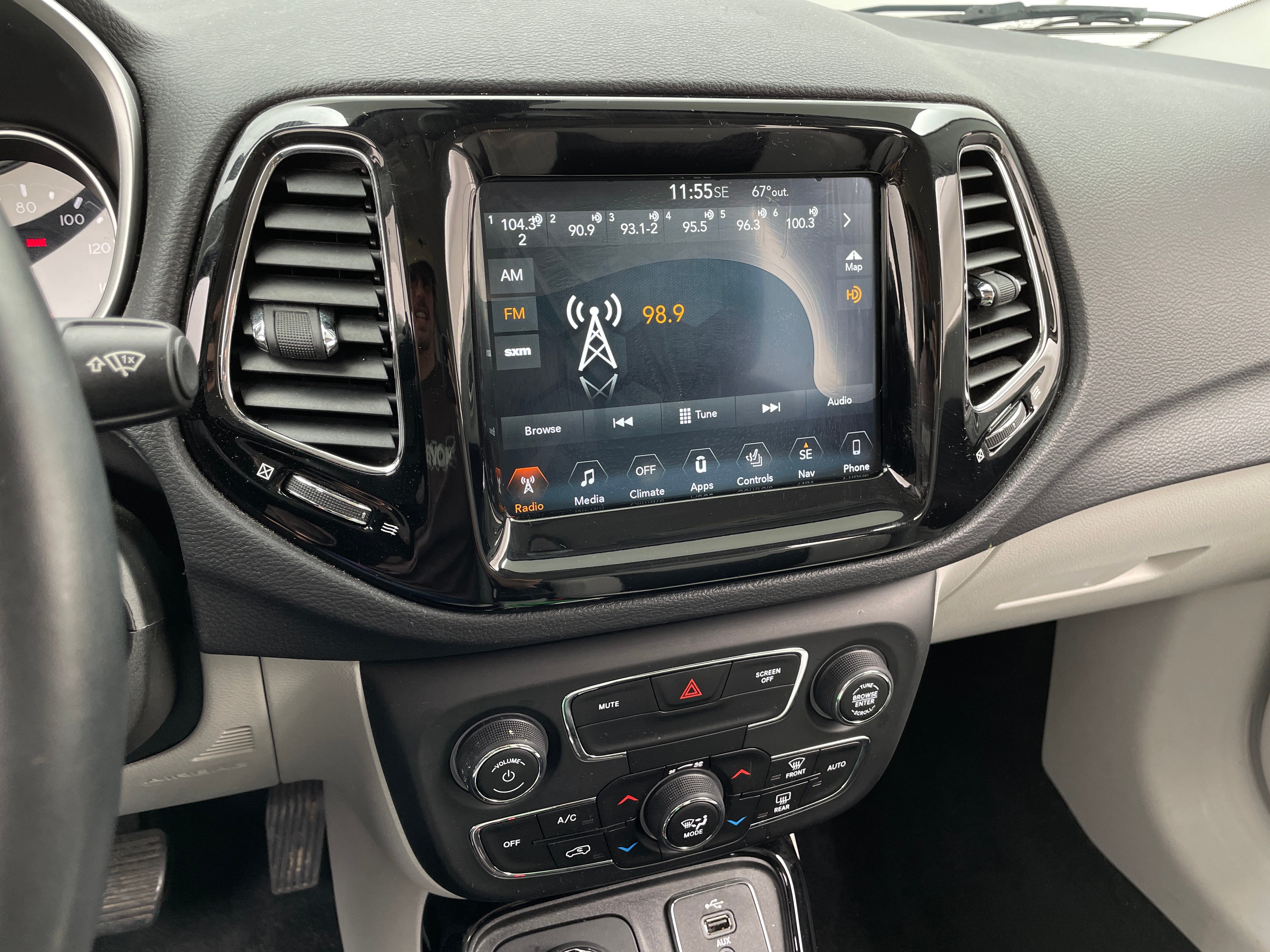 2018 Jeep Compass Limited 3