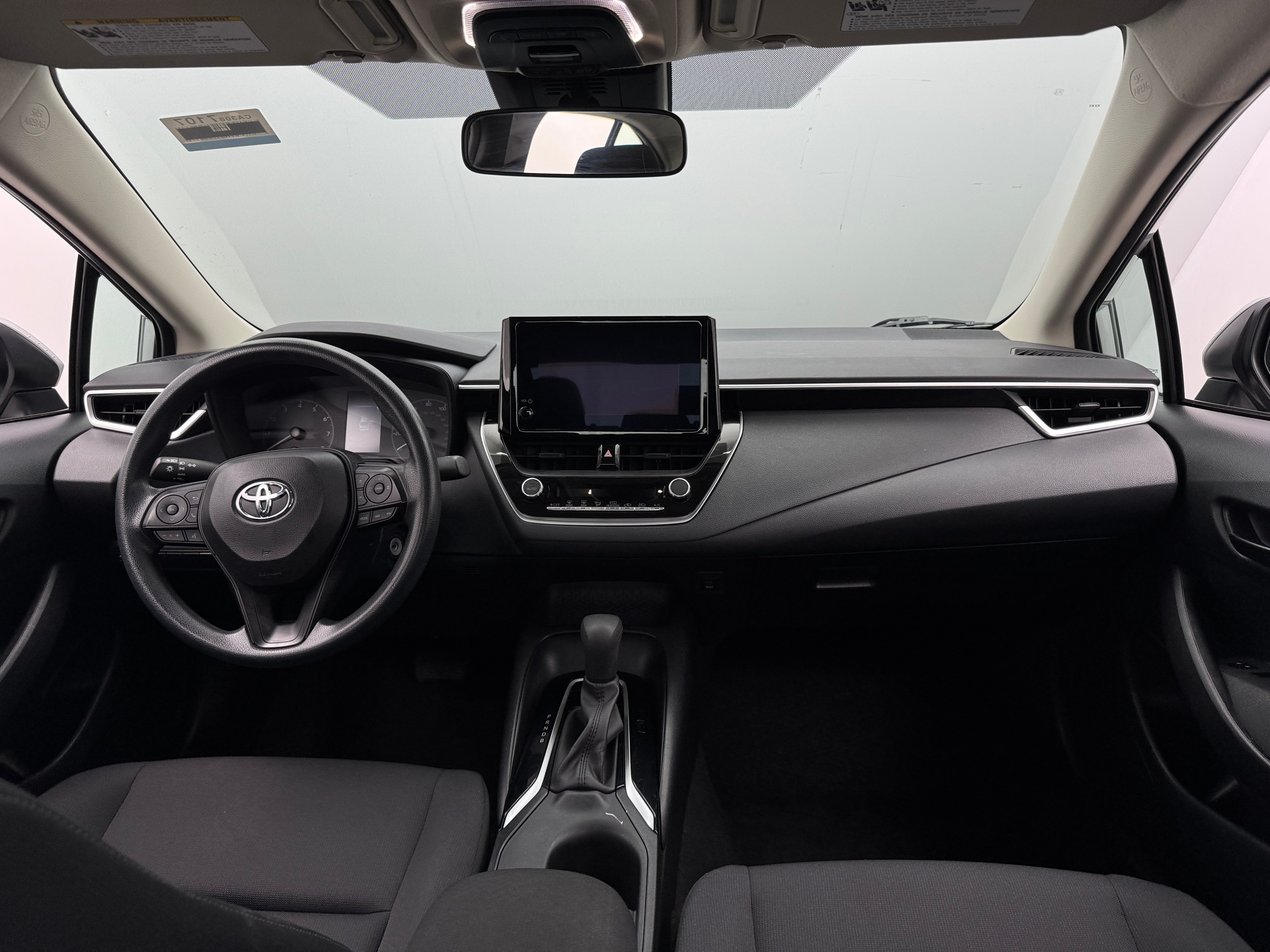 2024 Toyota Corolla LE 3