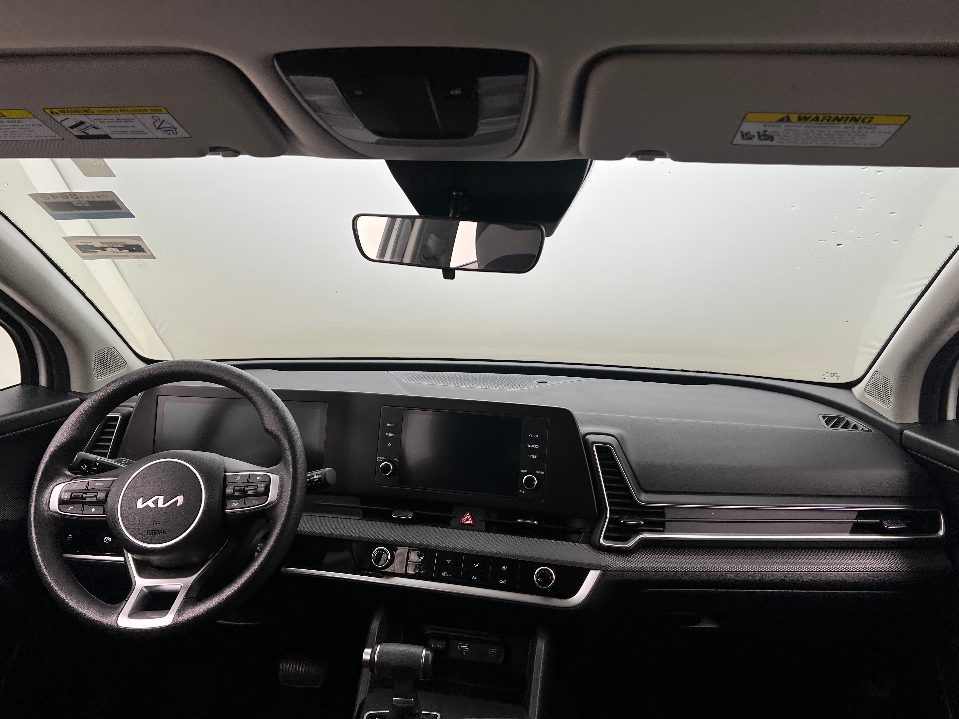 2024 Kia Sportage LX 3
