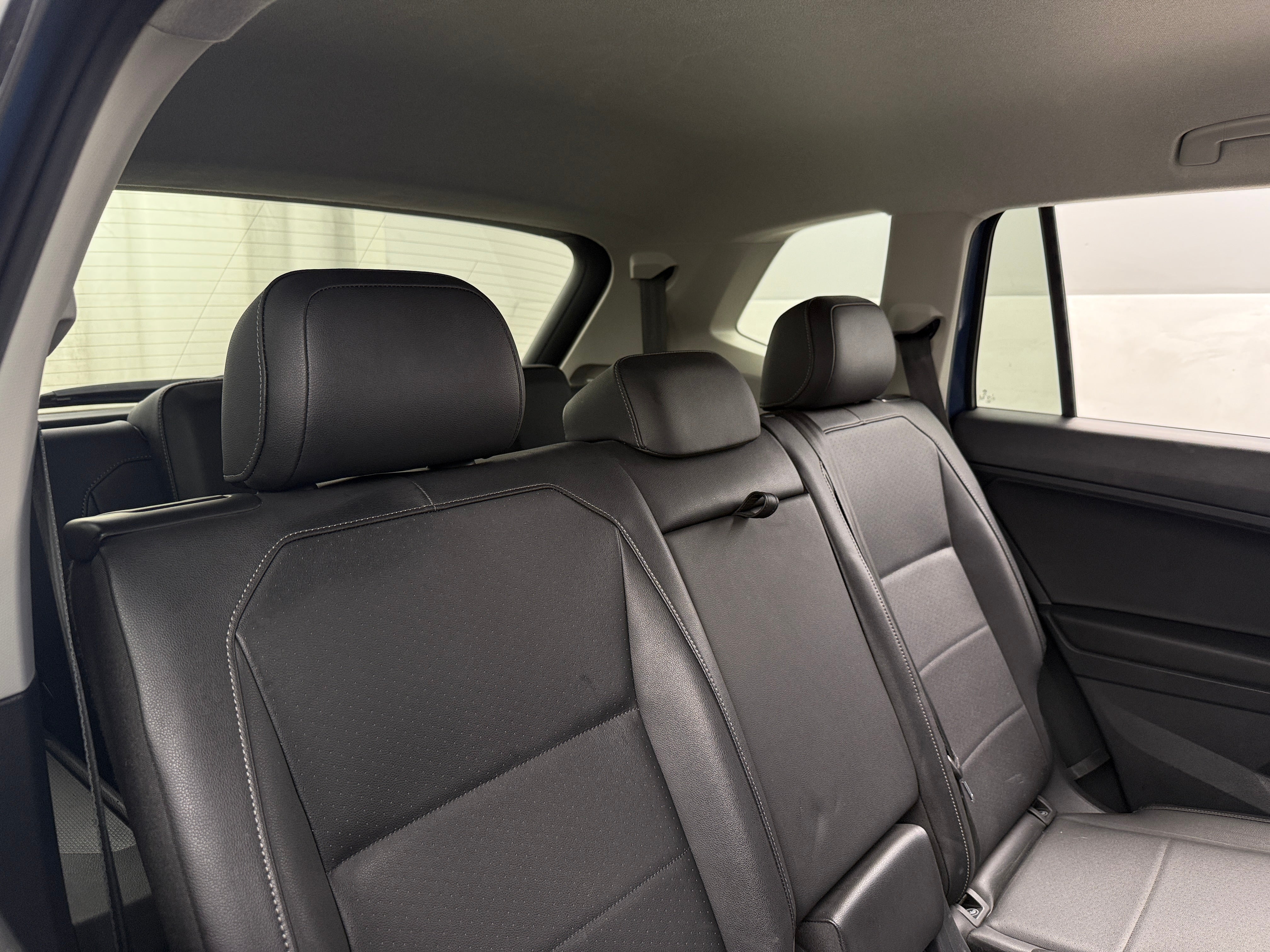 2020 Volkswagen Tiguan SE 6
