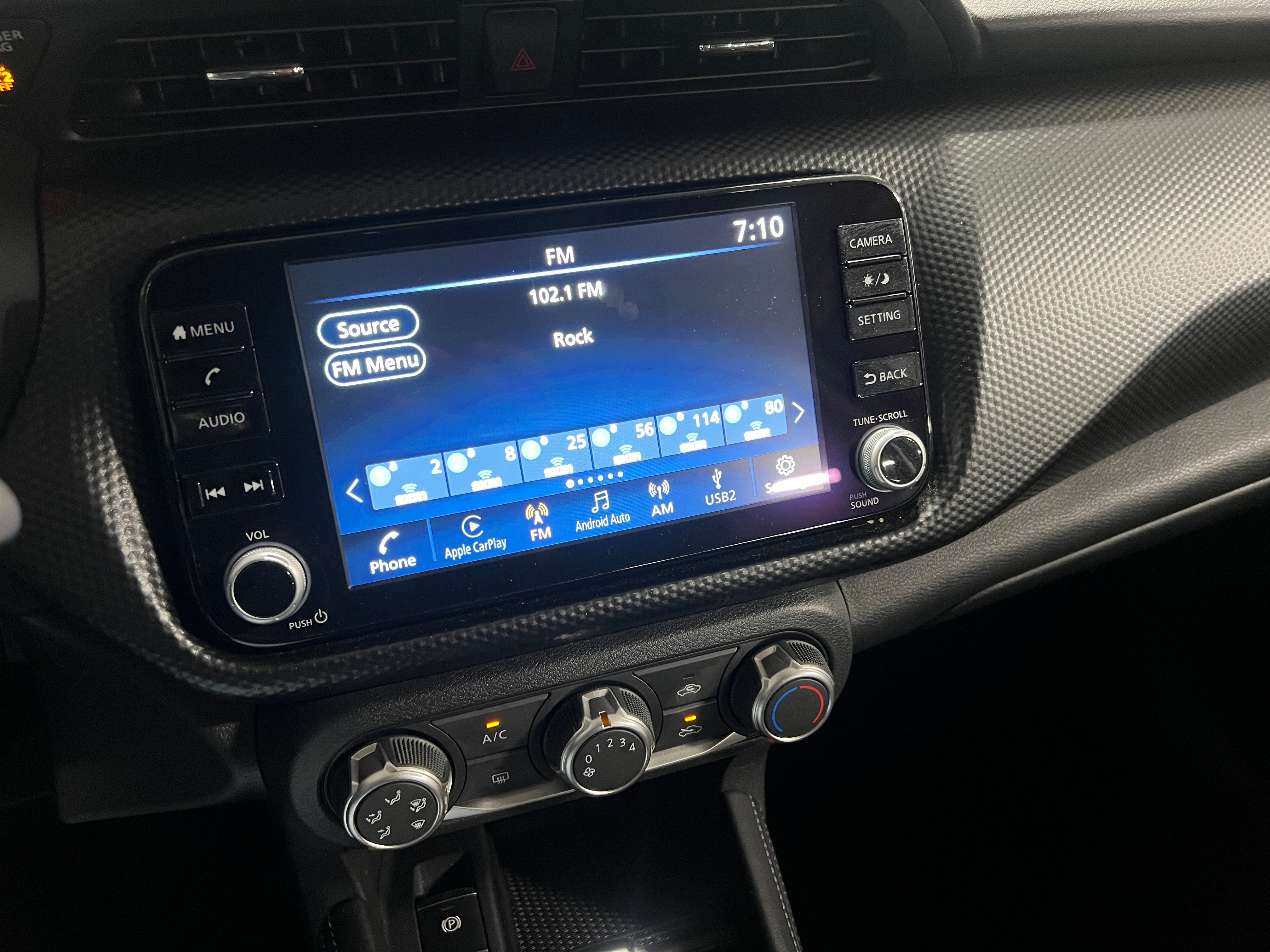 2024 Nissan Kicks SV 4