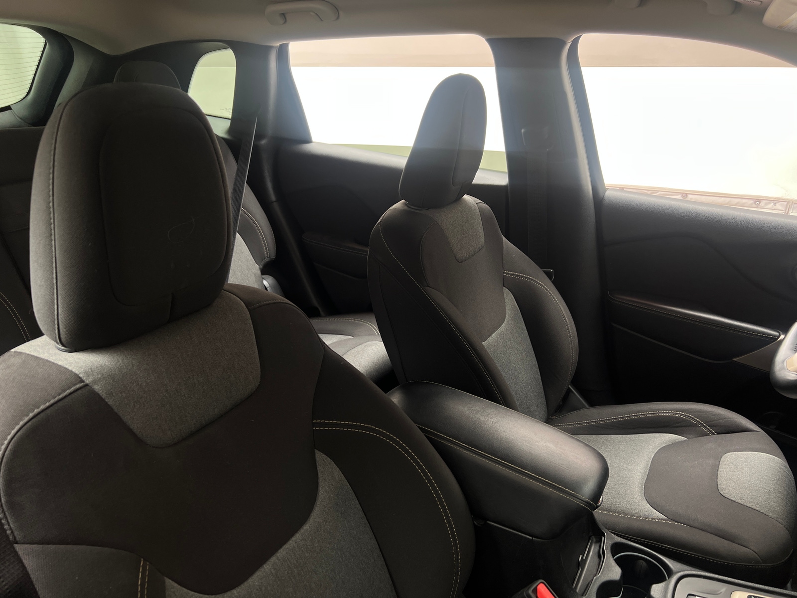 Thumbnail: 2018 Jeep Cherokee - 2