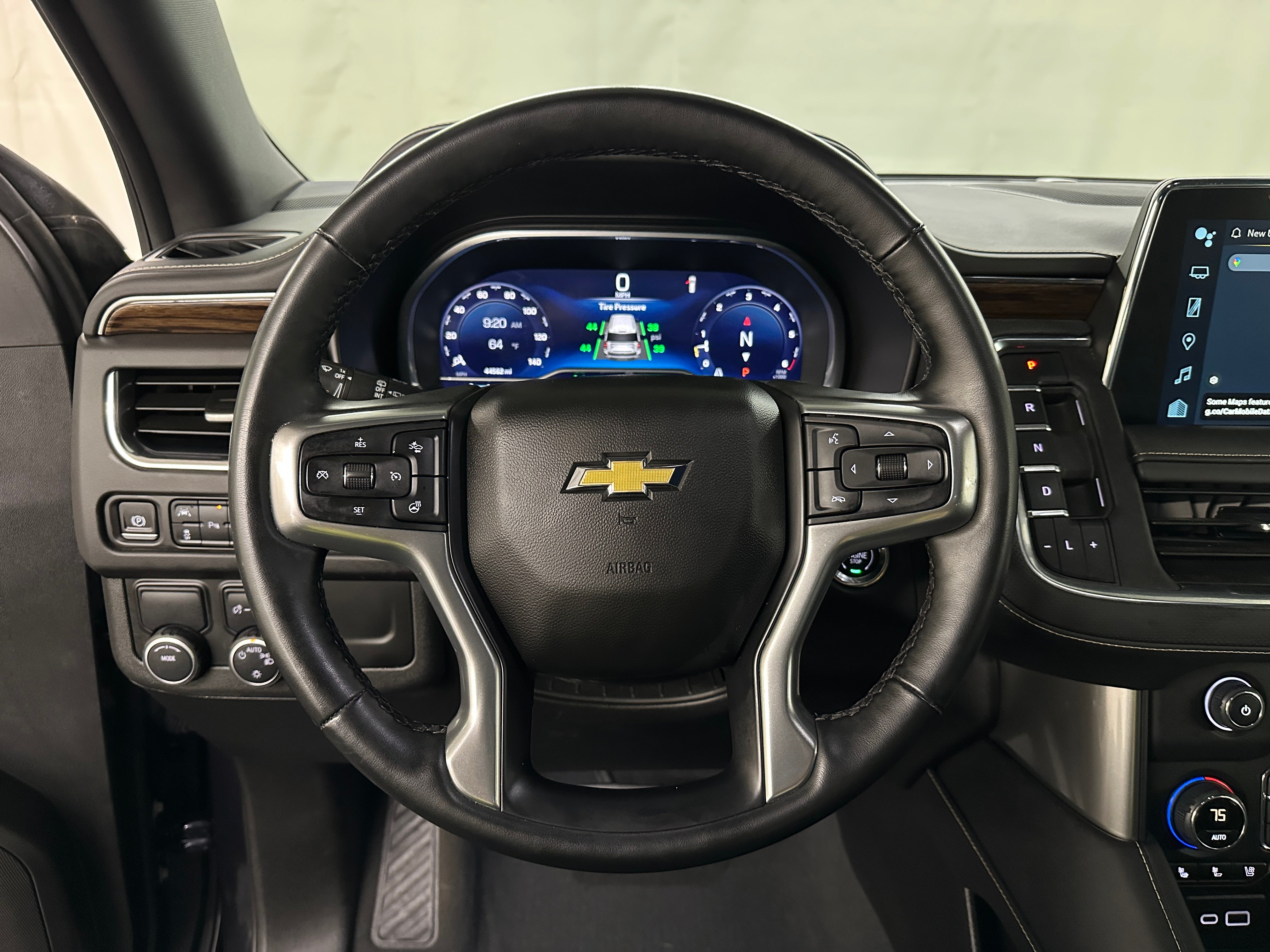 2023 Chevrolet Suburban Premier 4