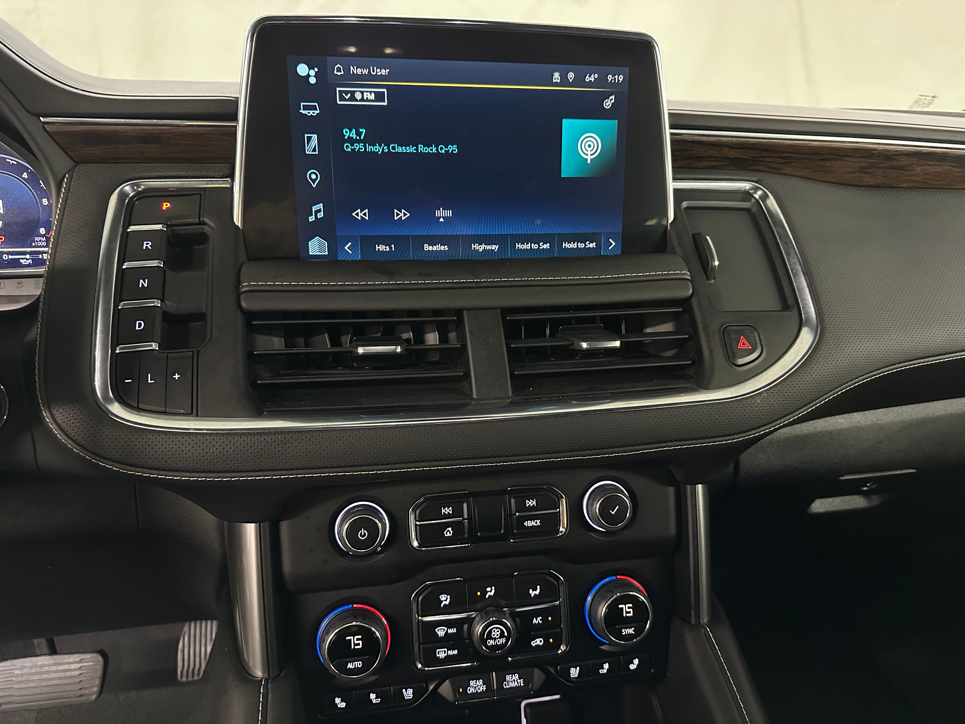 2023 Chevrolet Suburban Premier 3