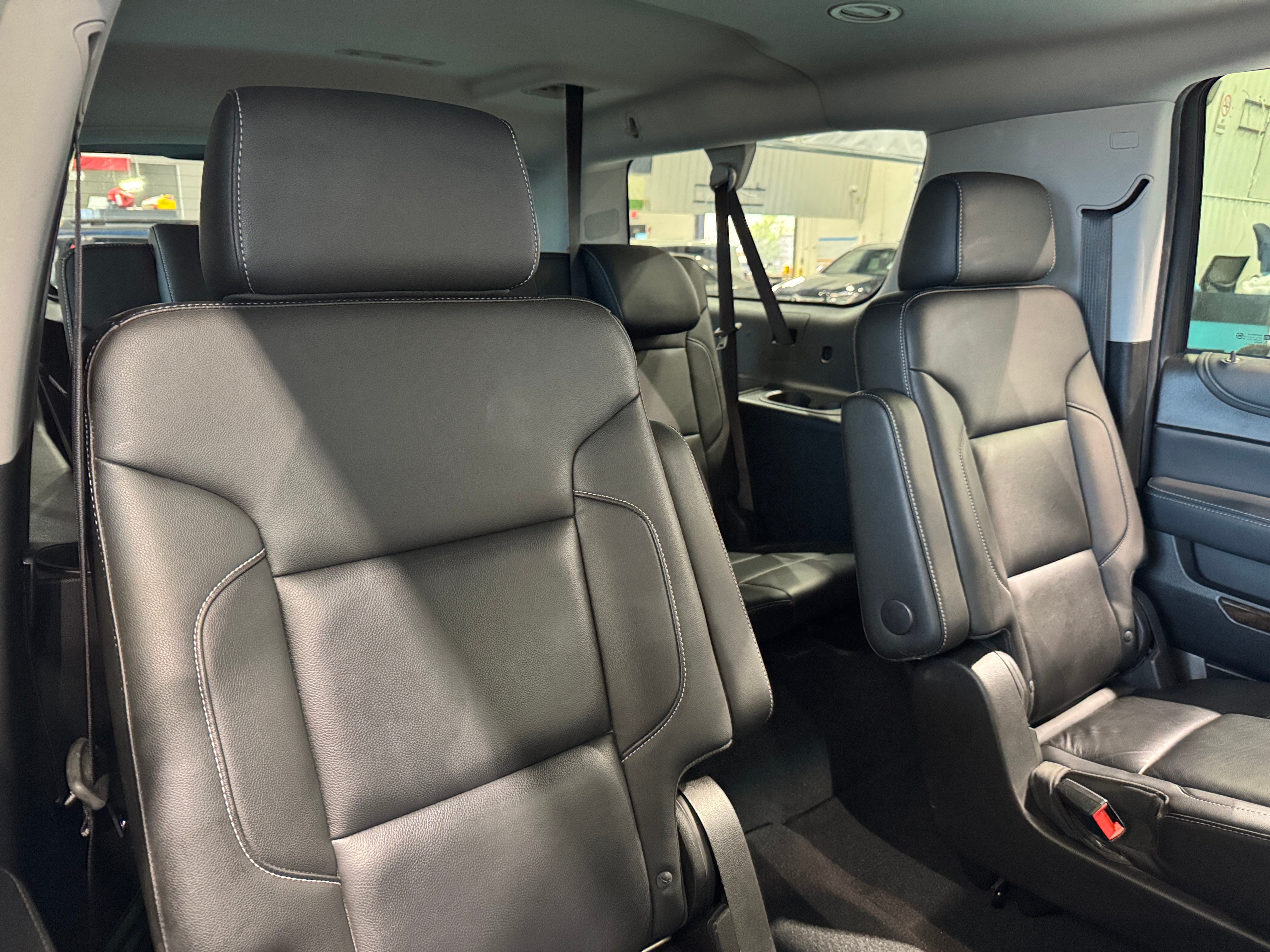 2019 Chevrolet Suburban LT 5