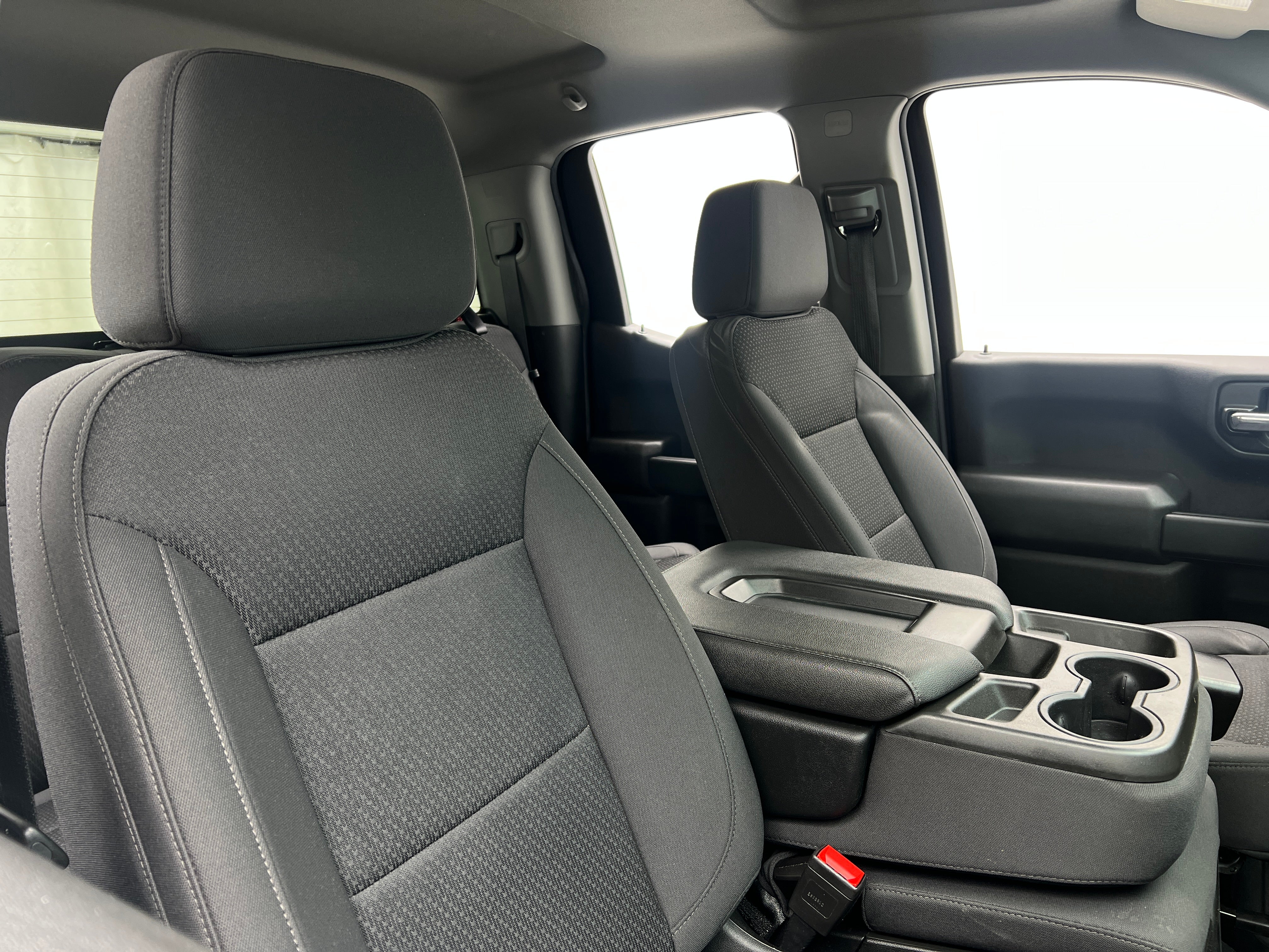 2023 GMC Sierra 1500 Pro 2