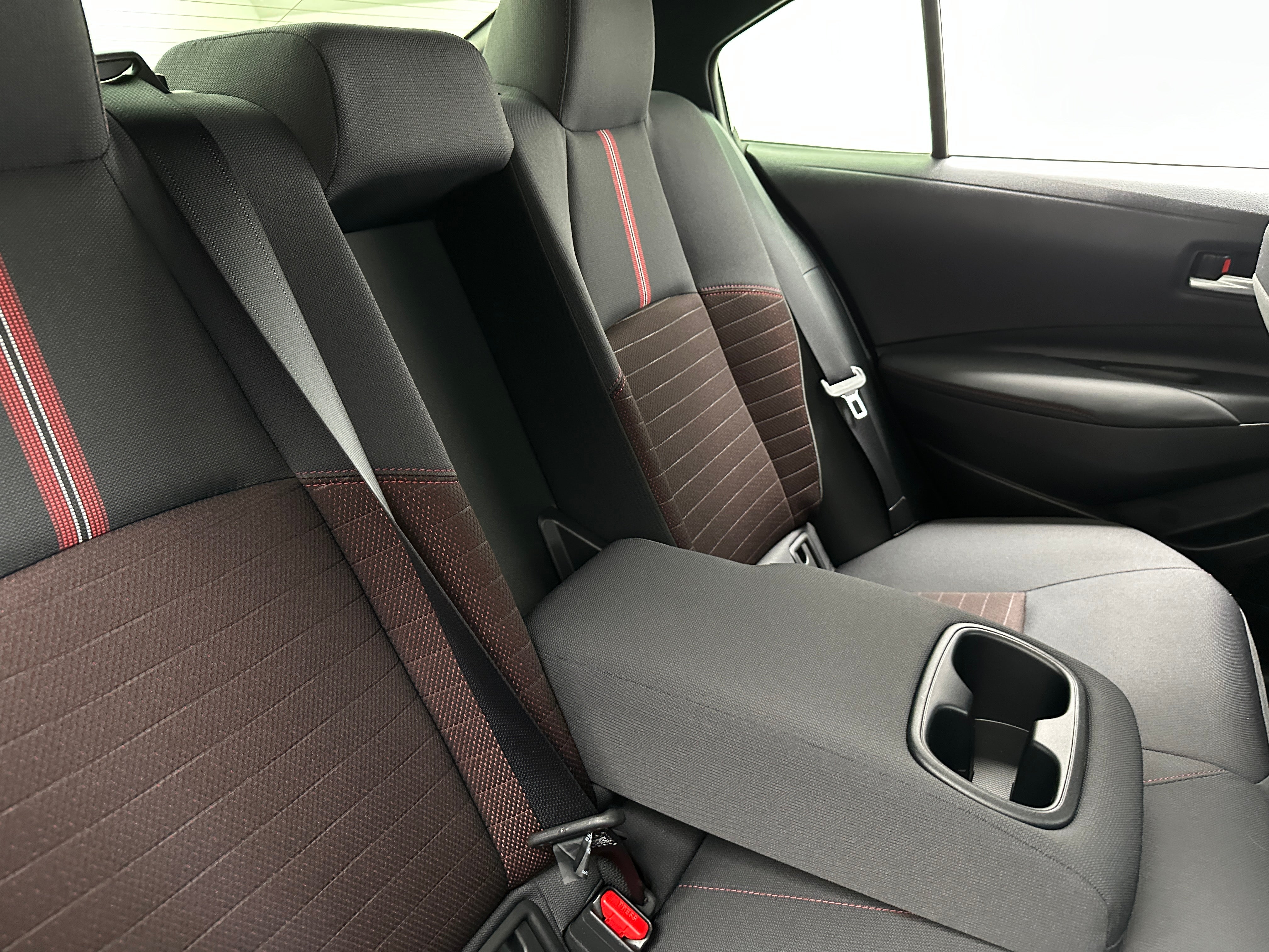 2023 Toyota Corolla SE 6