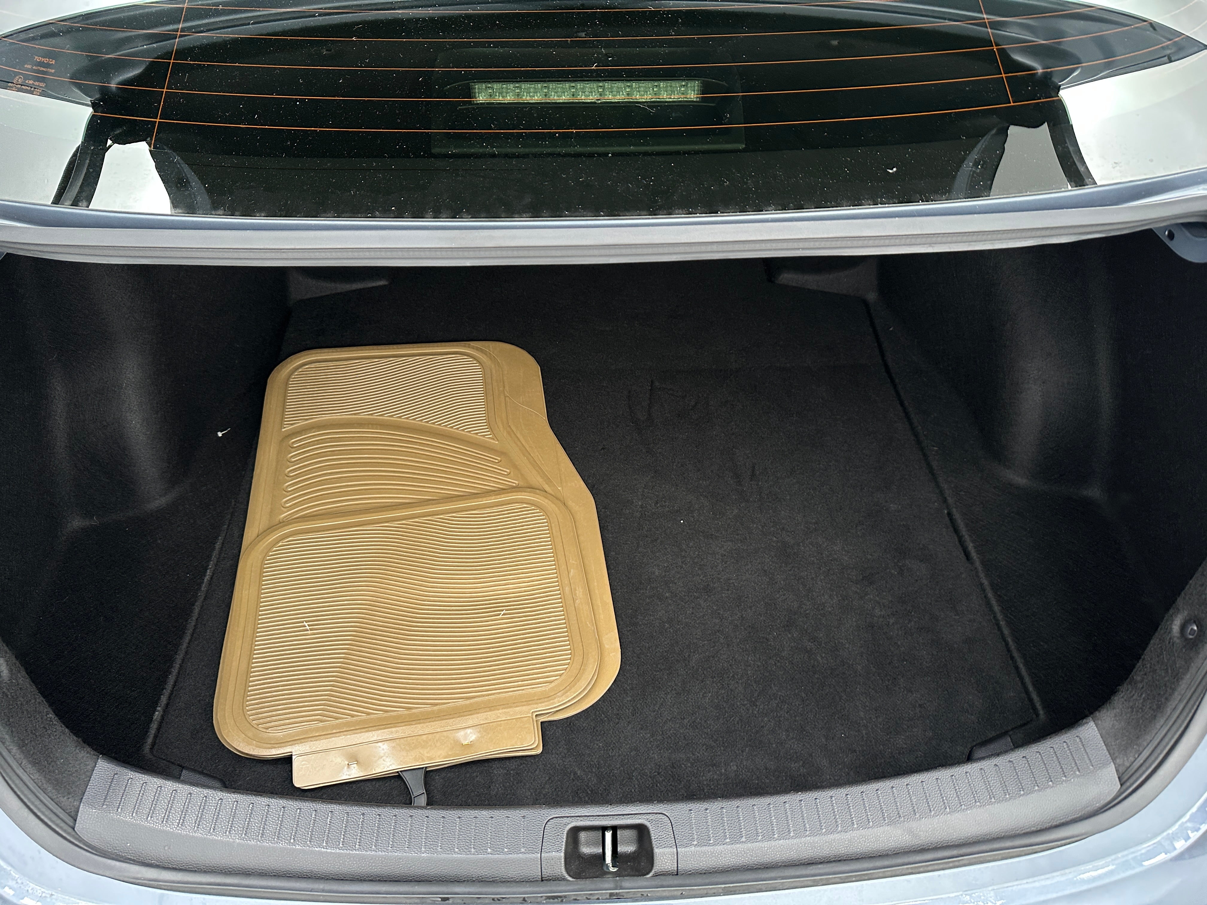 2023 Toyota Corolla SE 7