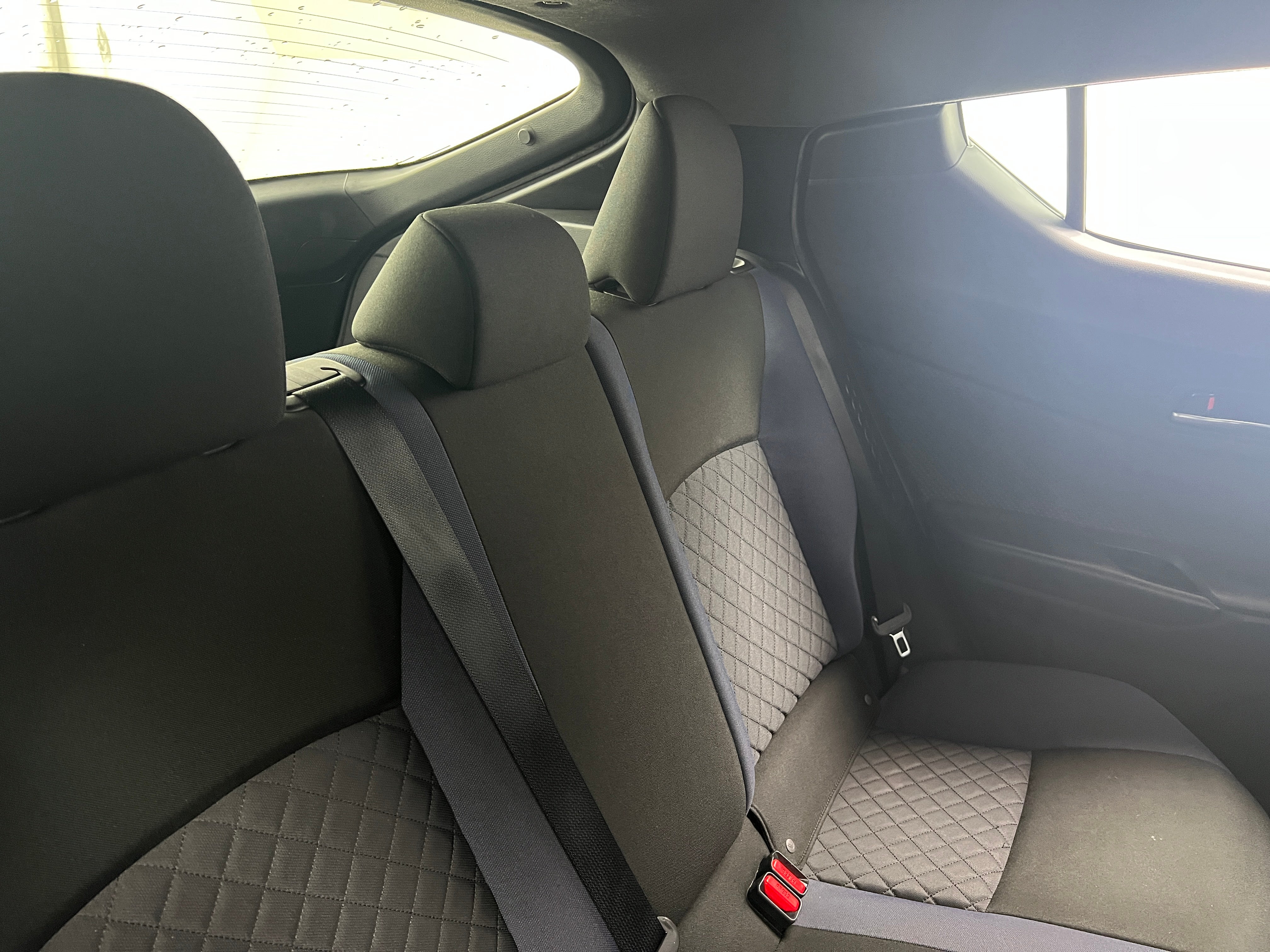2021 Toyota C-HR XLE 6