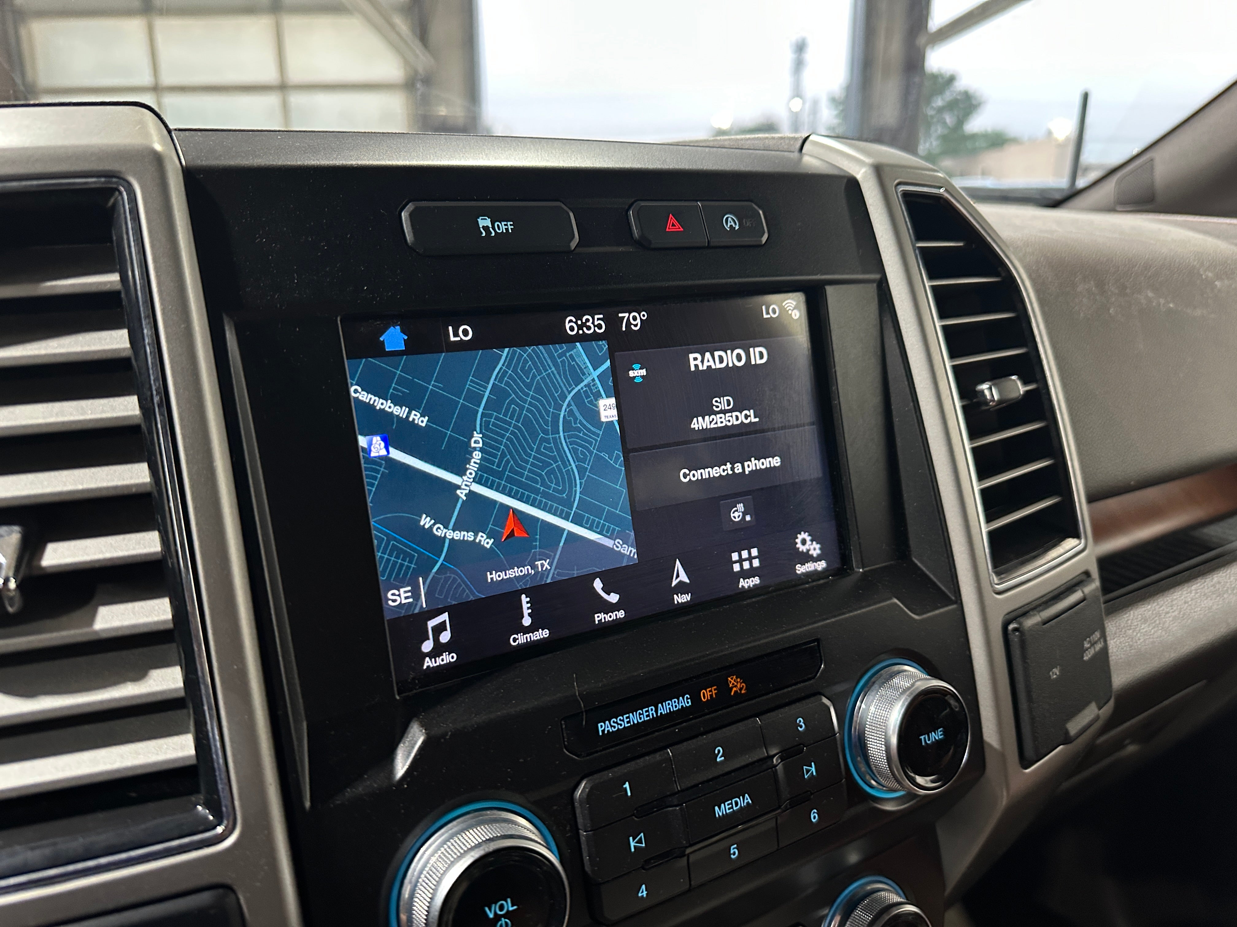 2019 Ford Econoline E-150 3