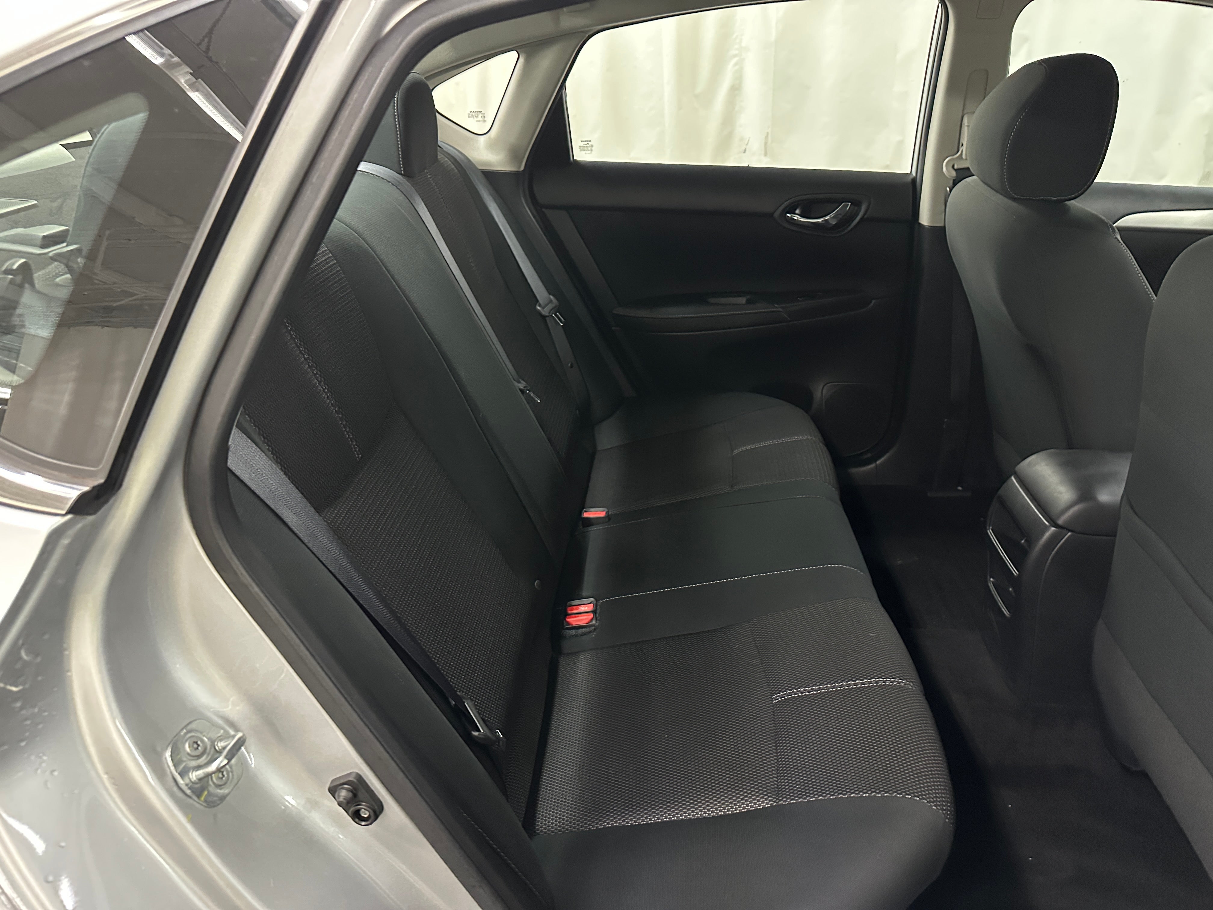 2018 Nissan Sentra S 6