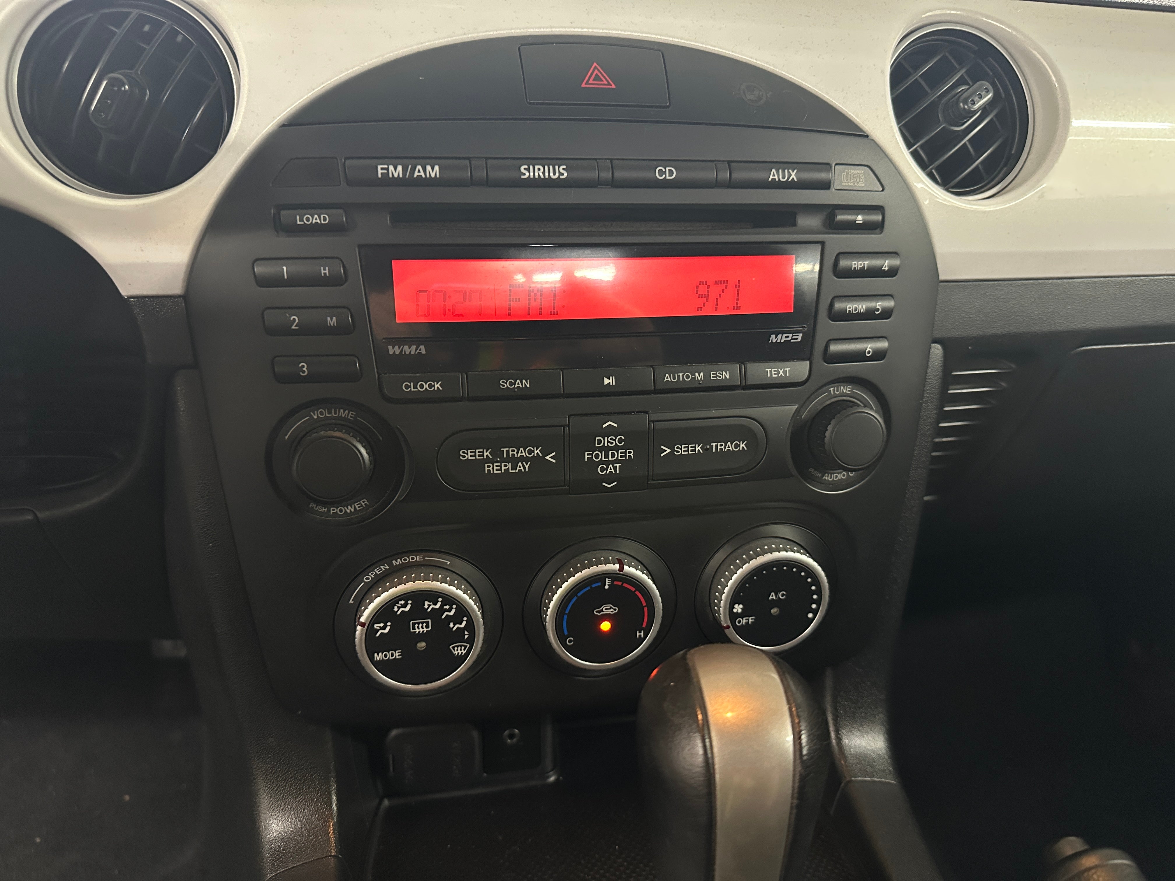 2015 Mazda MX-5 Miata Club 4
