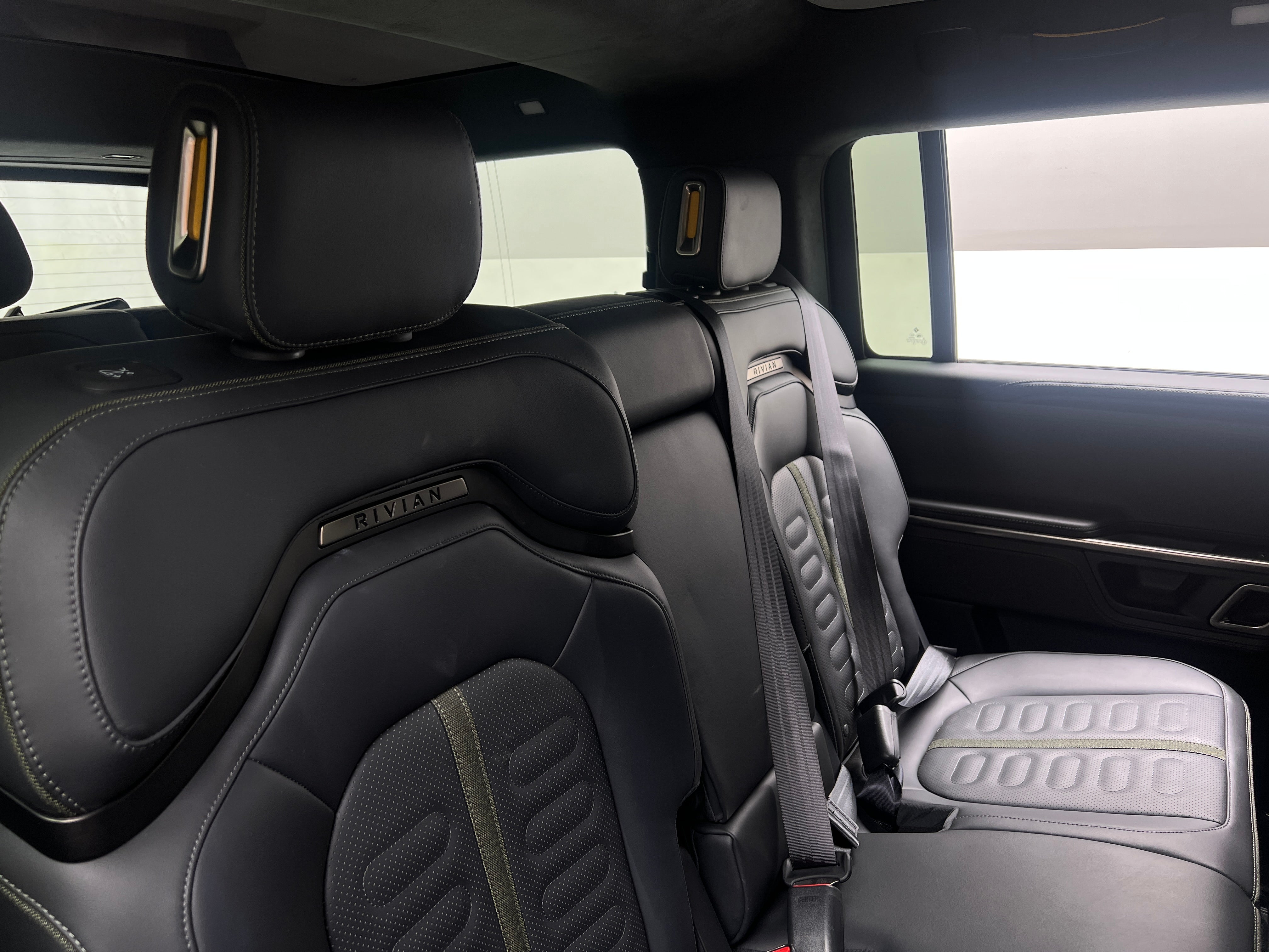 2023 Rivian R1S Adventure 5