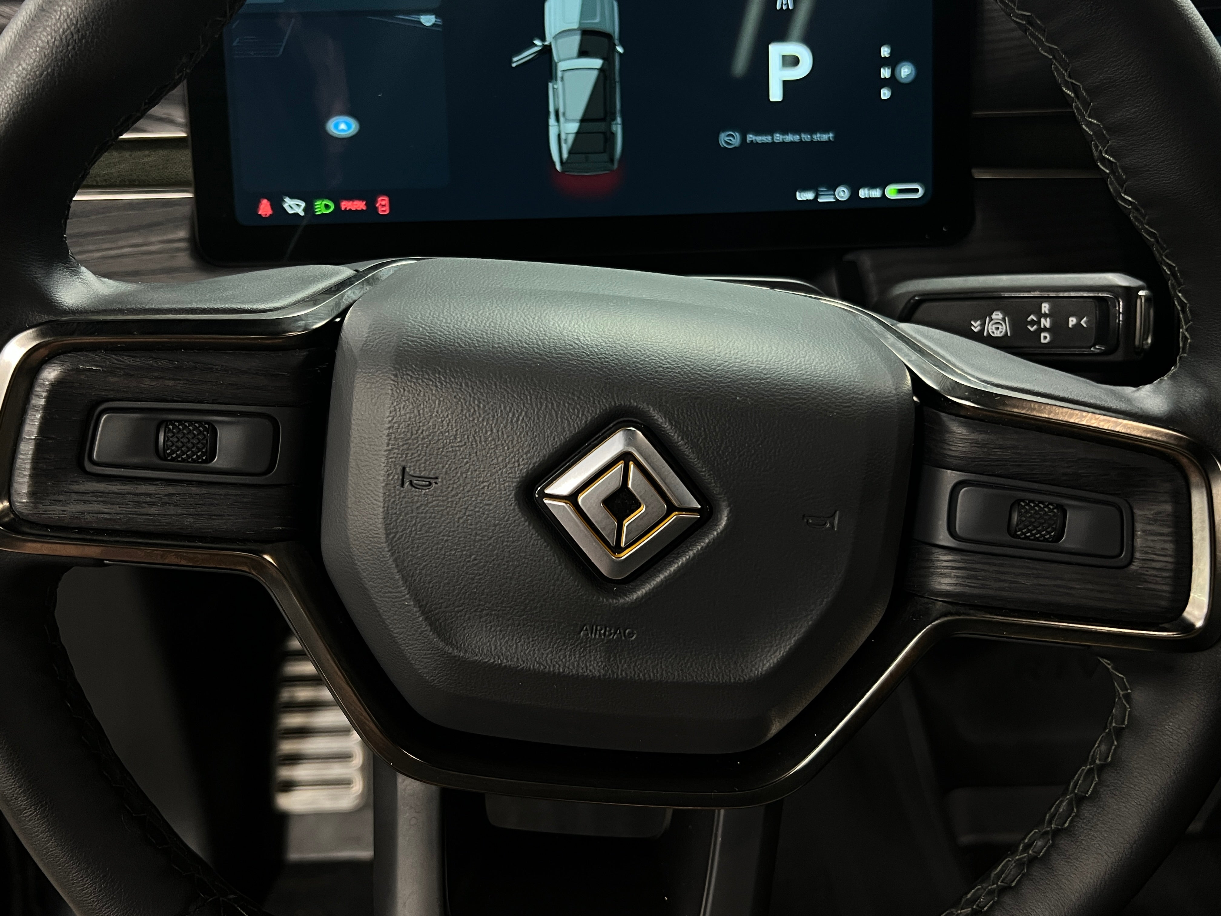 2023 Rivian R1S Adventure 4