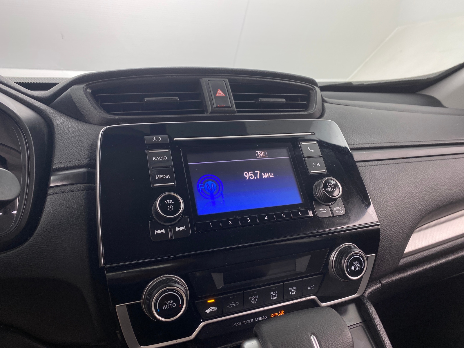 Thumbnail: 2019 Honda CR-V - 4
