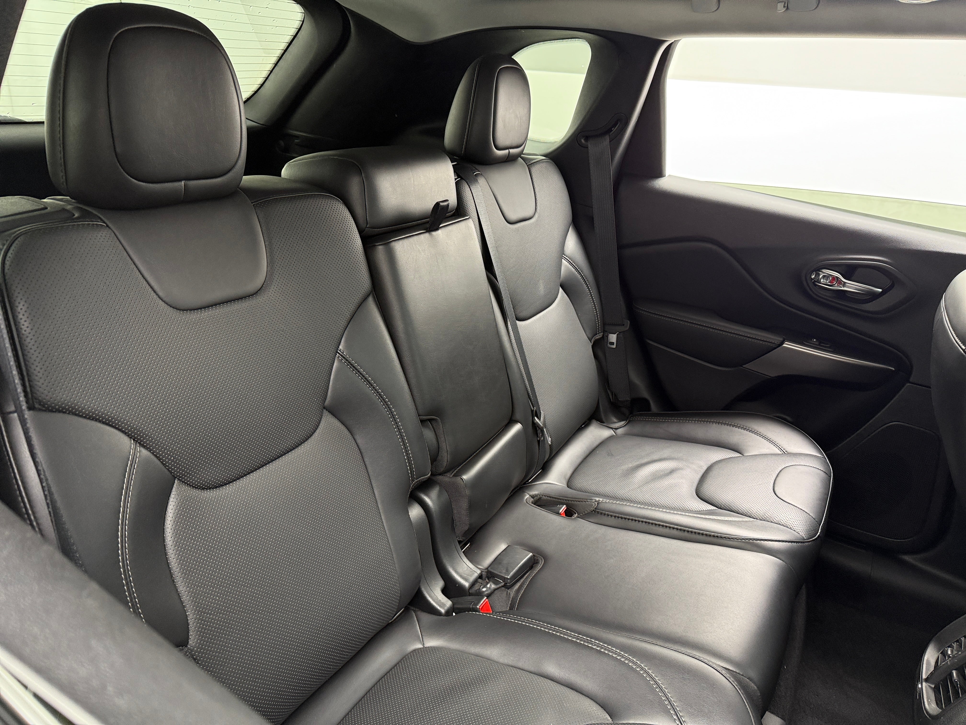 2021 Jeep Cherokee Limited Edition 5