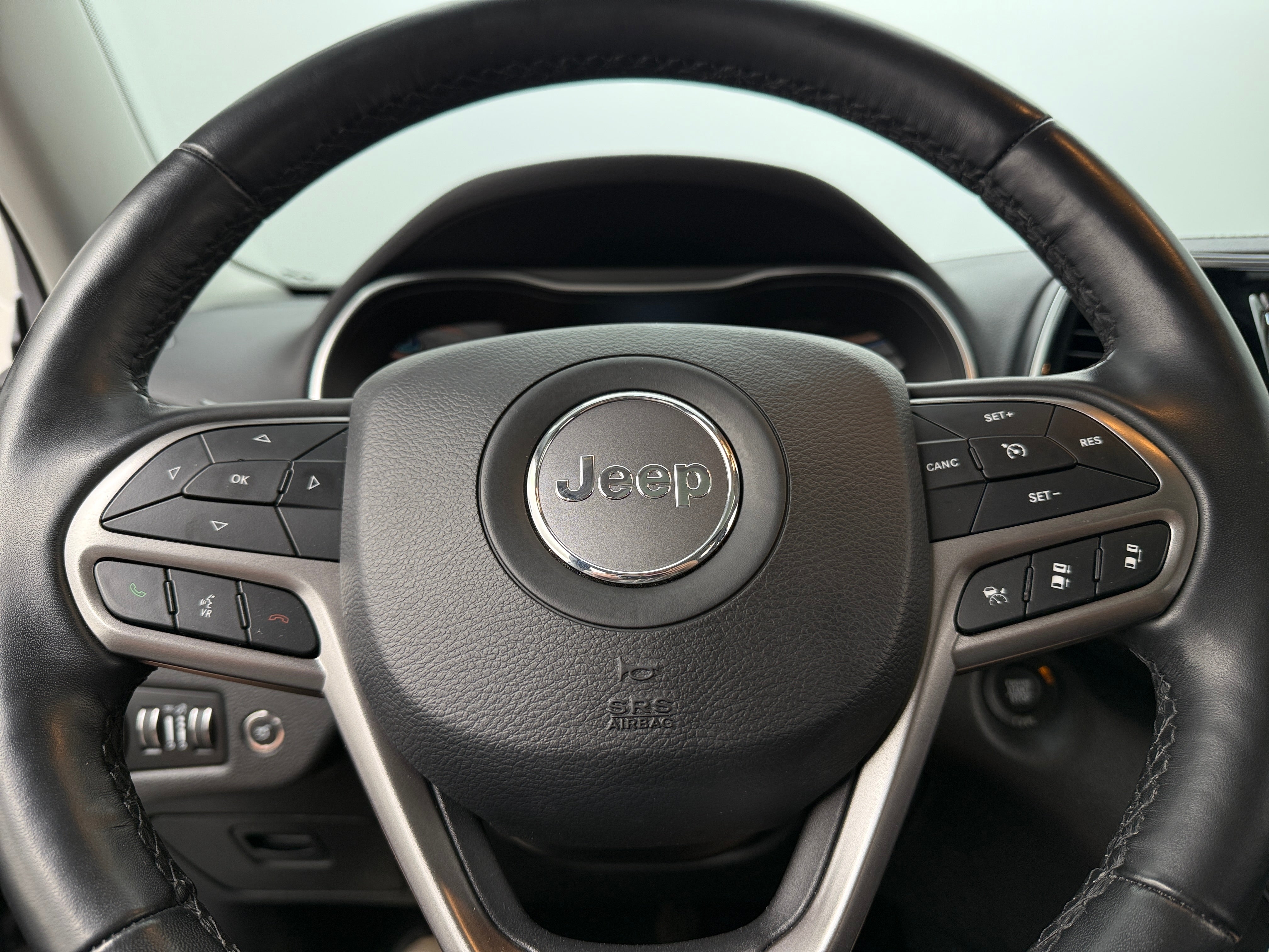 2021 Jeep Cherokee Limited Edition 4