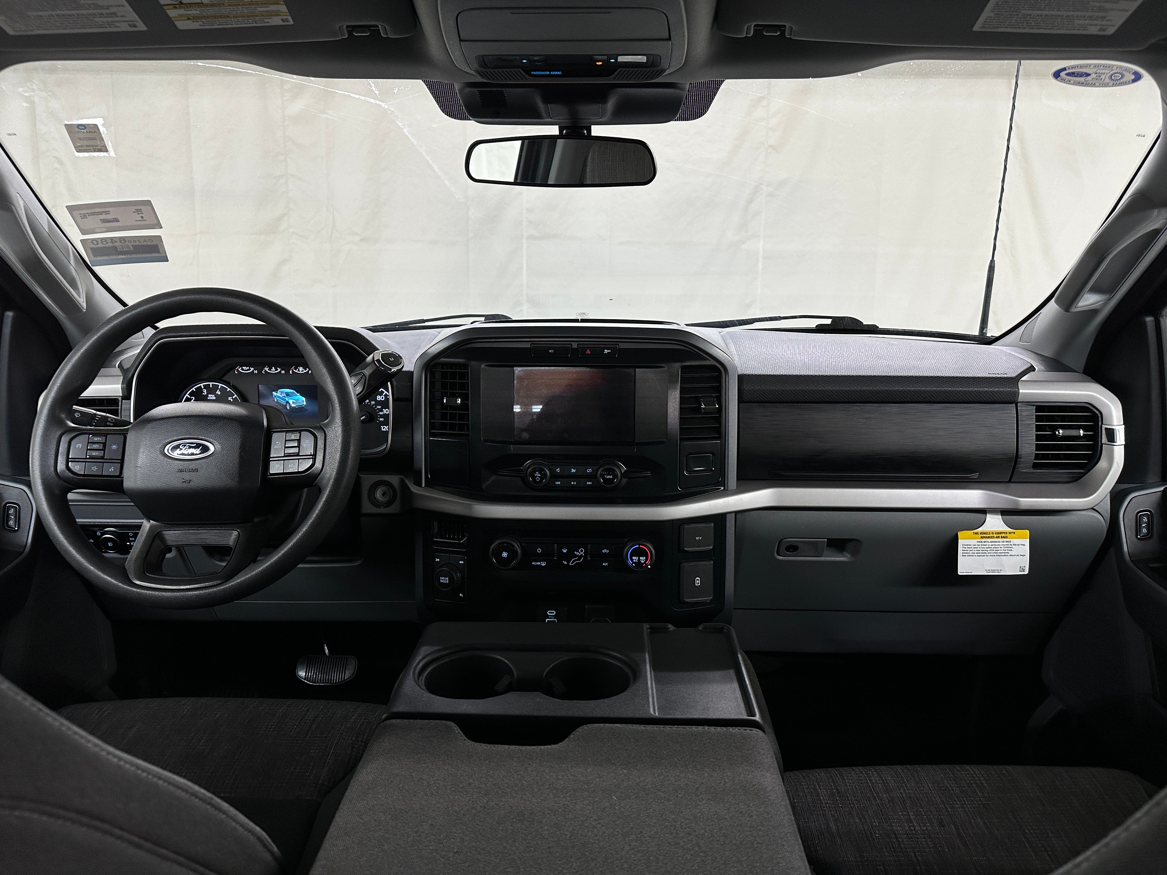 2023 Ford Econoline E-150 3