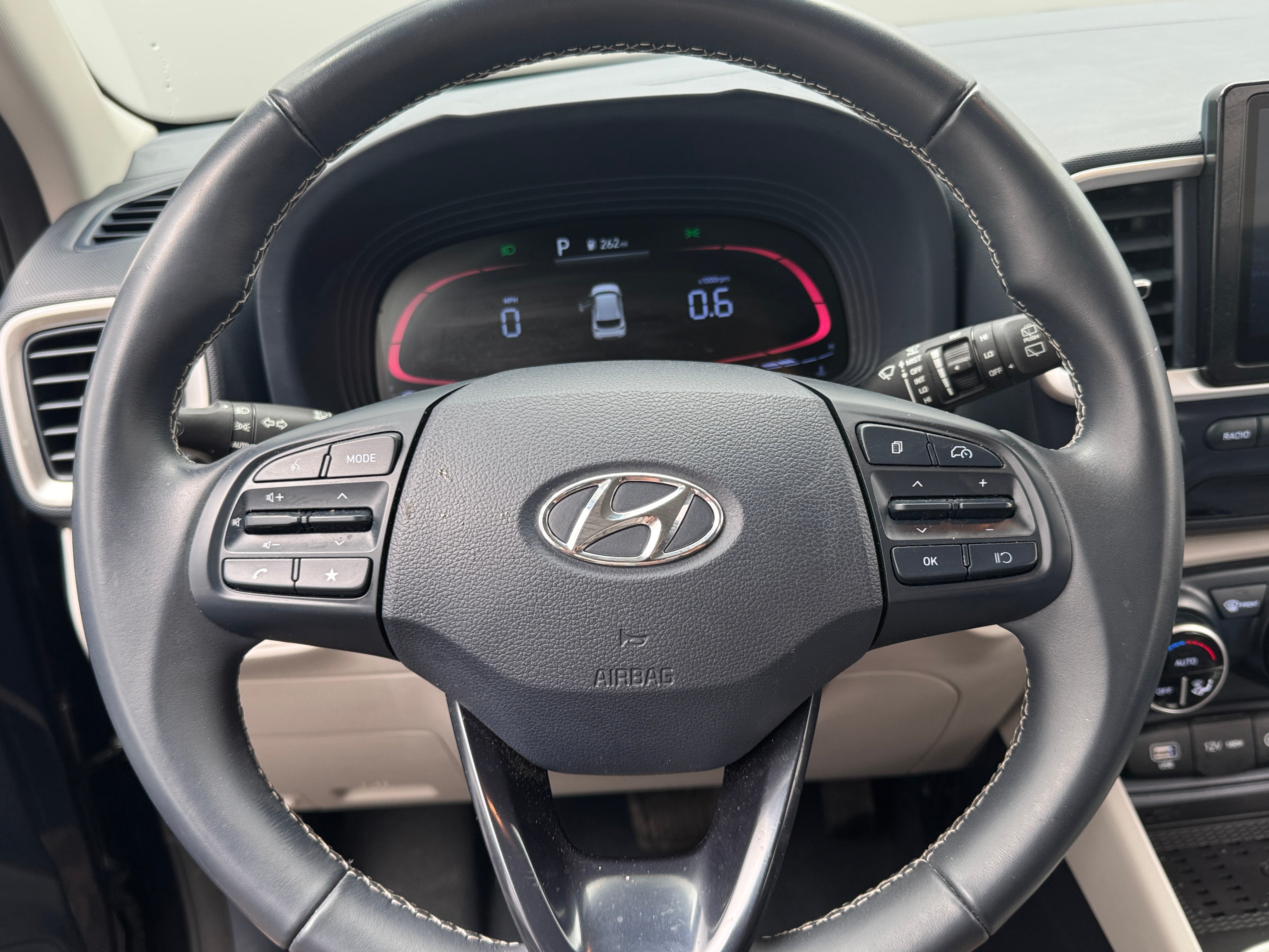 2023 Hyundai Venue Limited 5