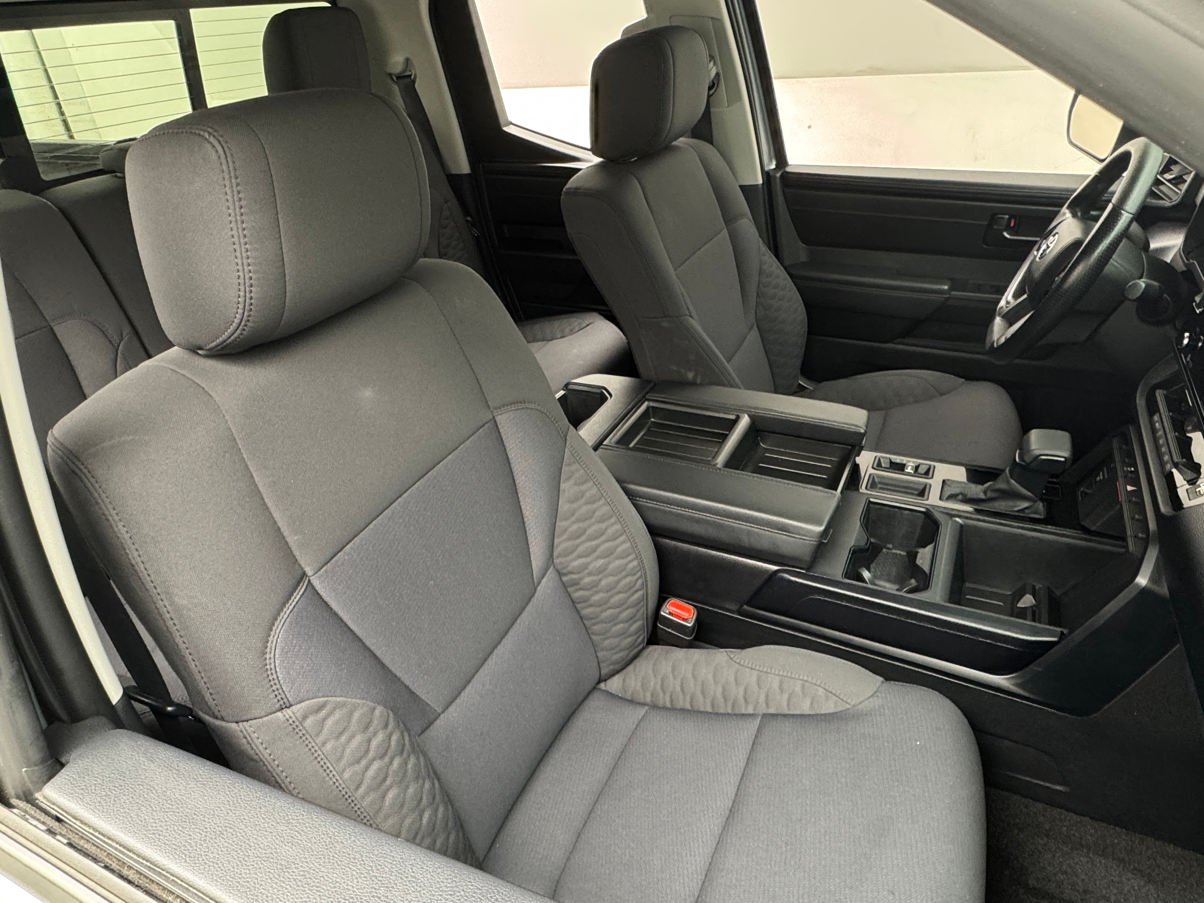 2023 Toyota Tundra SR 2