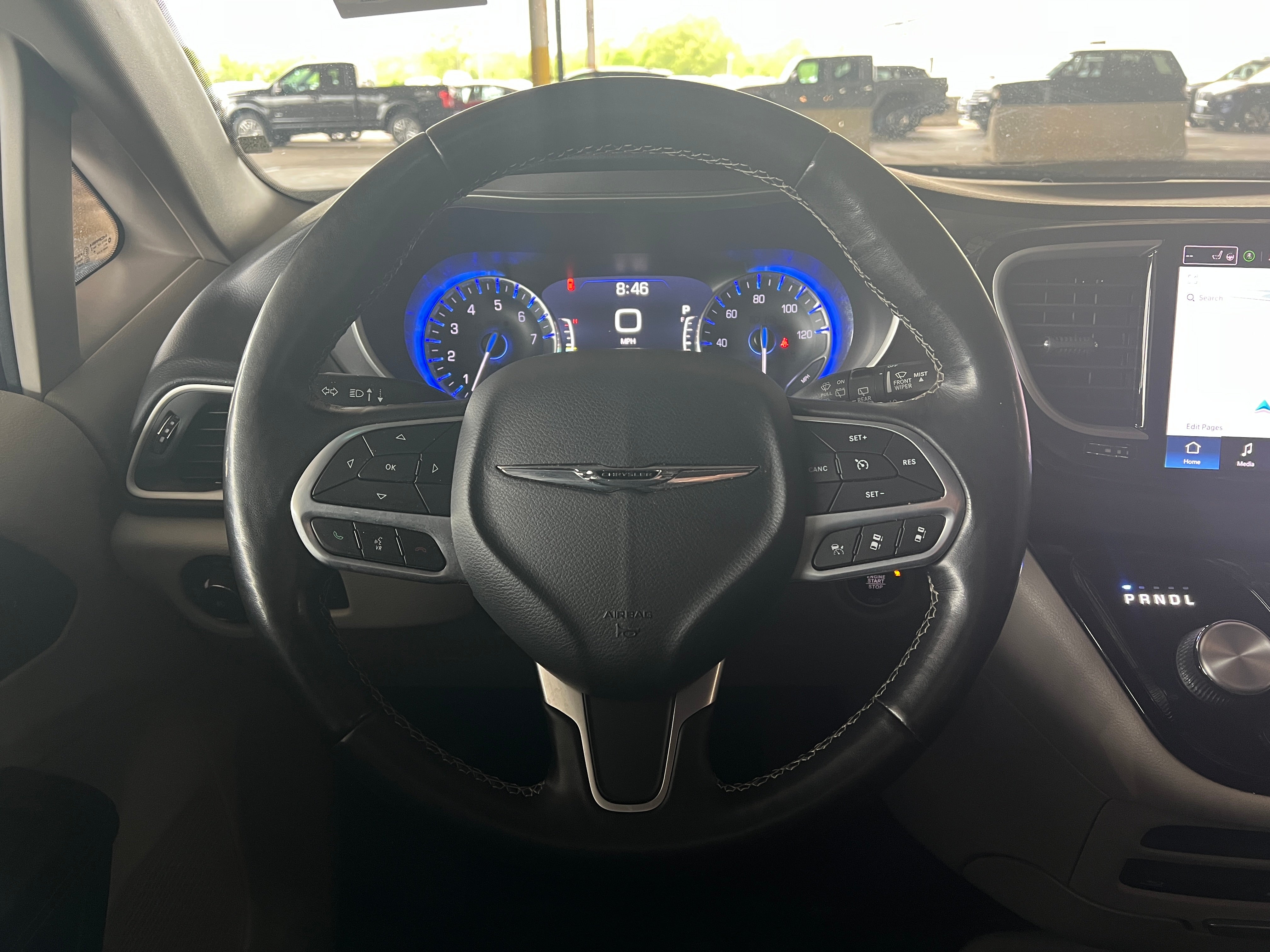 2022 Chrysler Pacifica Touring L 4