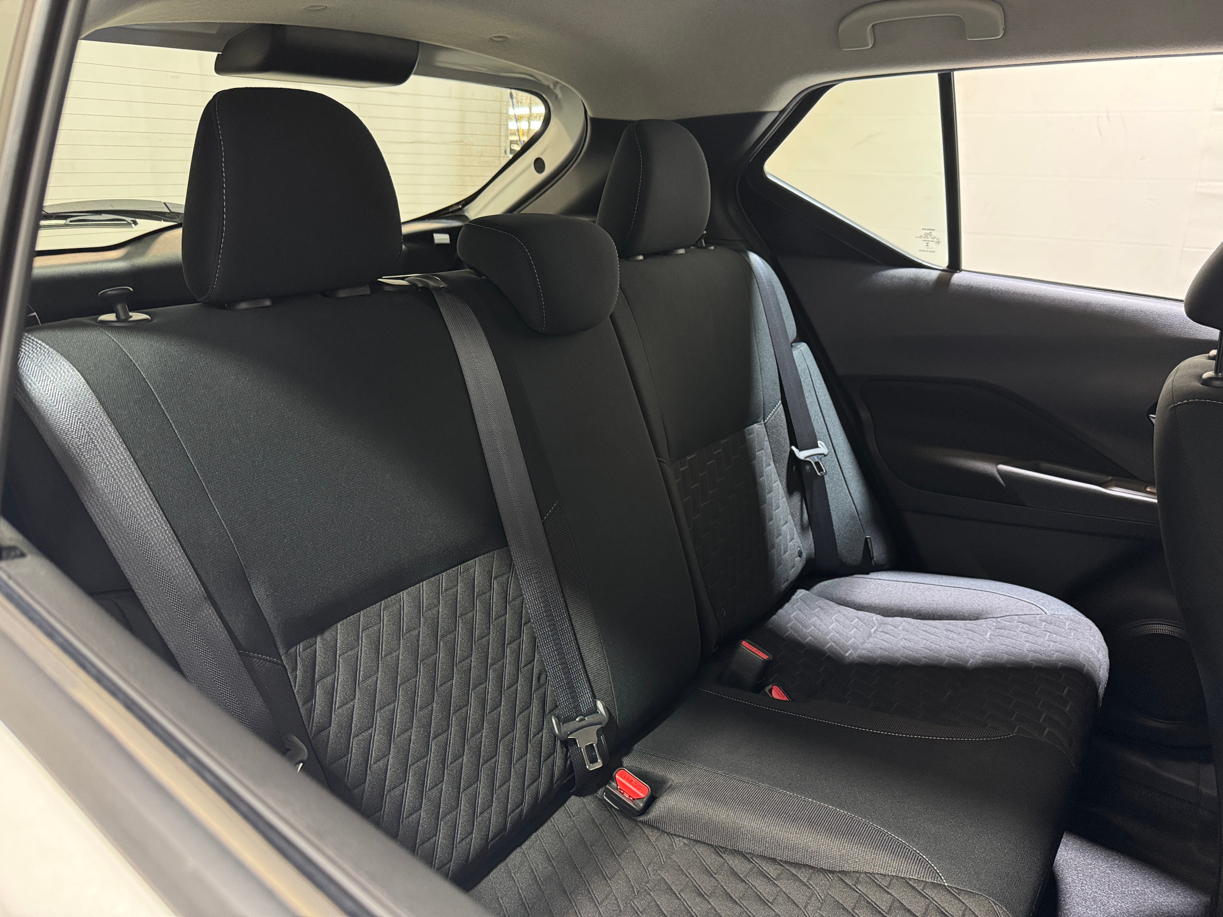 2023 Nissan Kicks SV 6