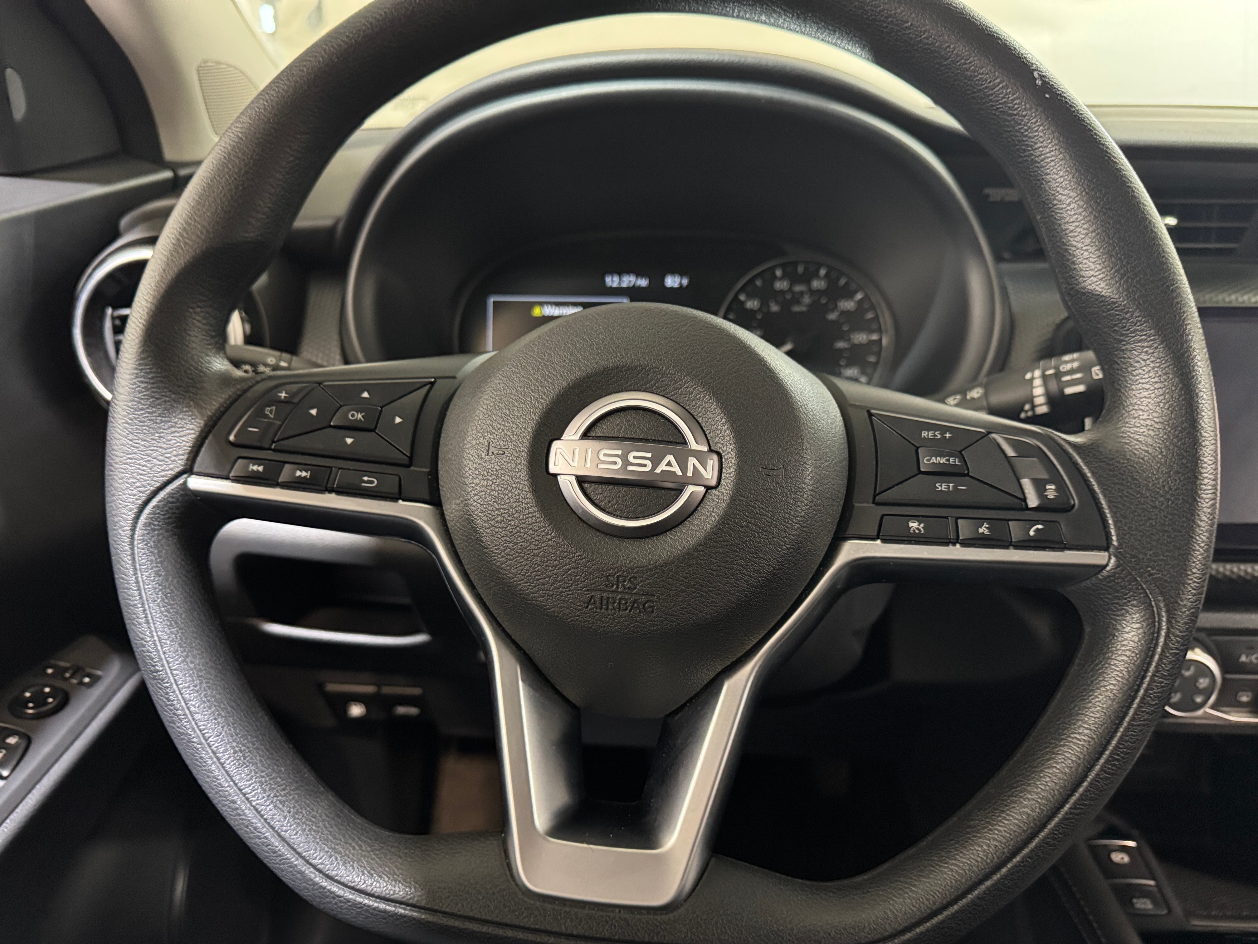 2023 Nissan Kicks SV 5