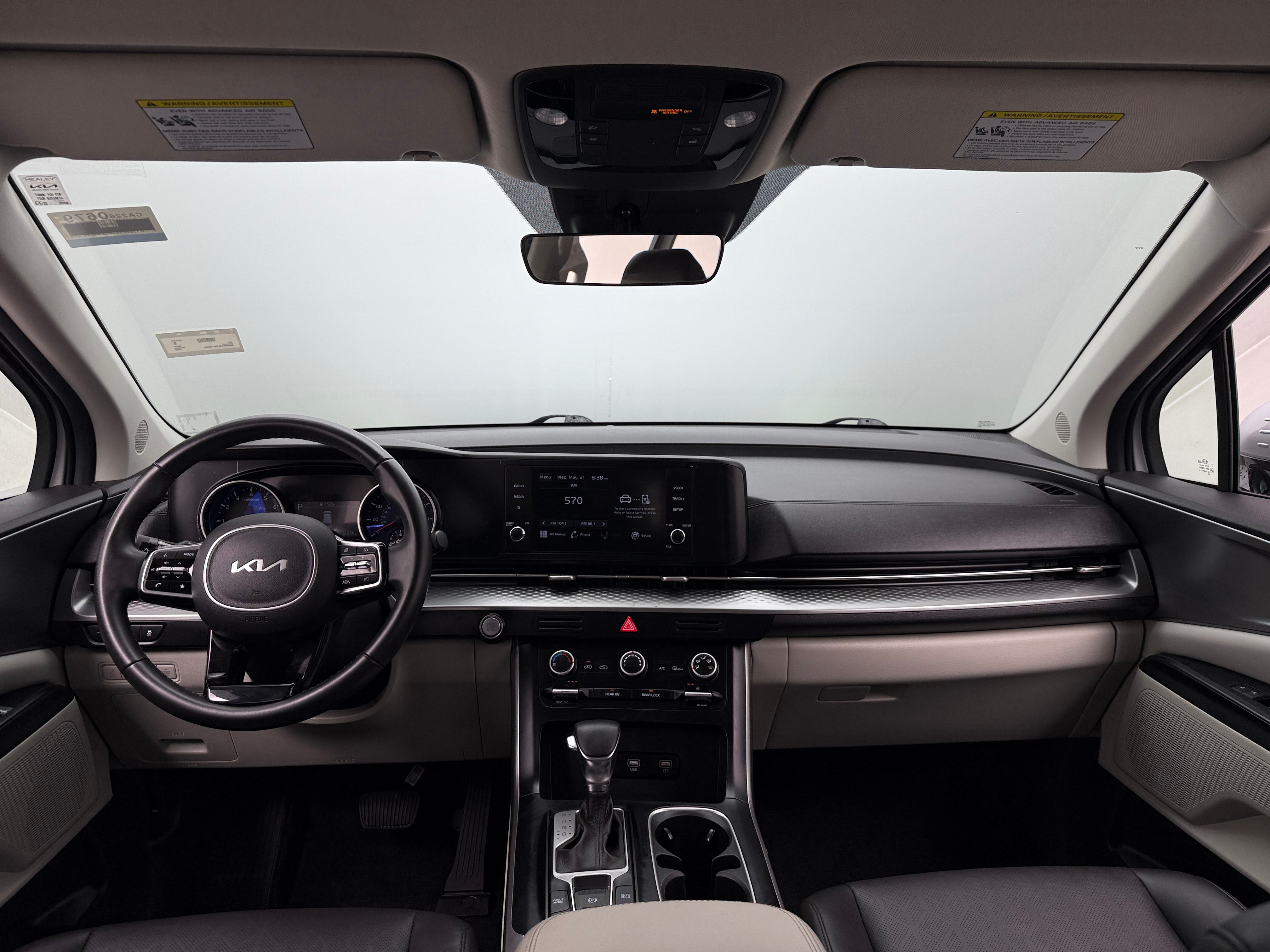 2022 Kia Carnival LX 2