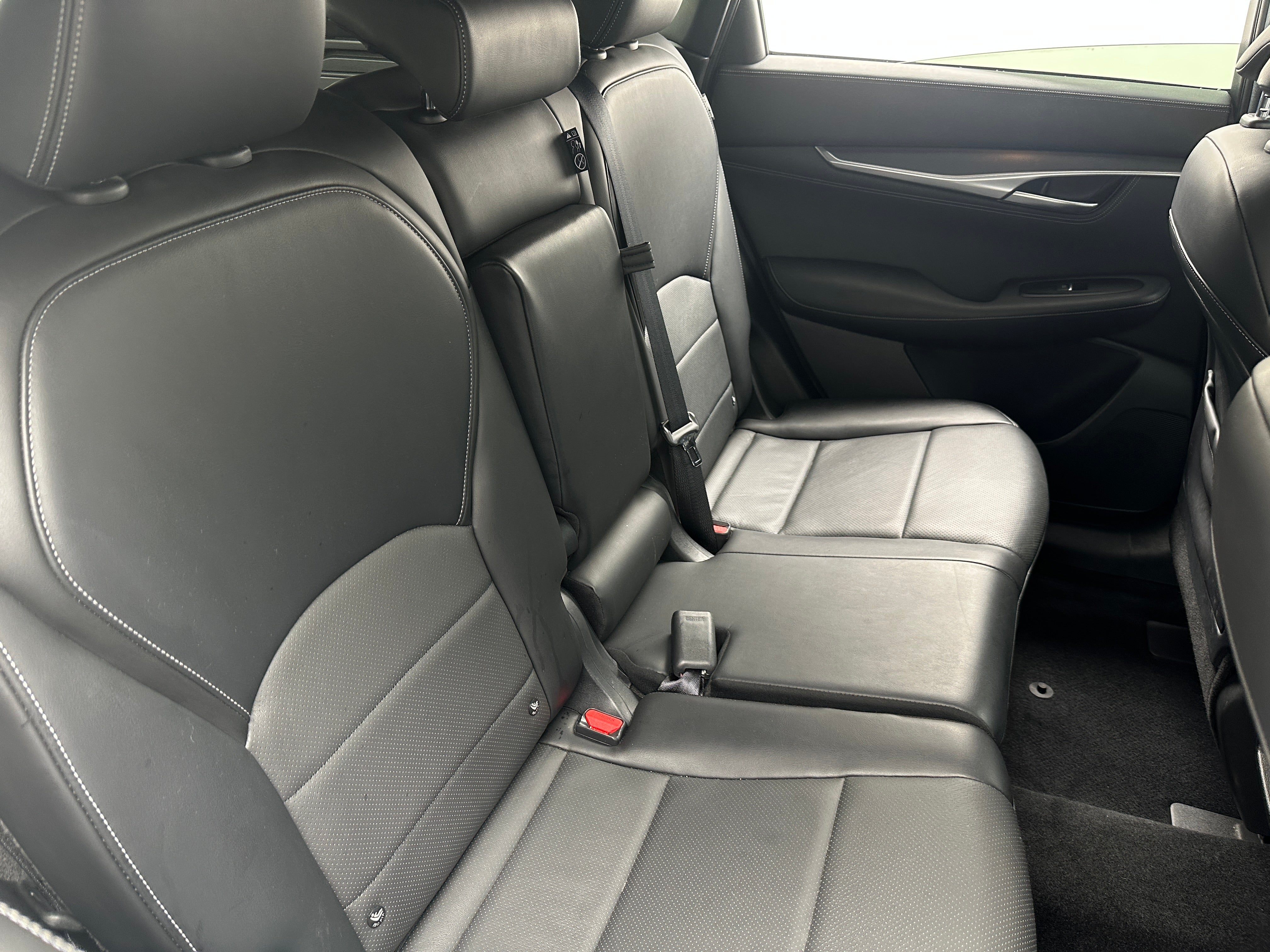 2023 INFINITI QX55 Luxe 5