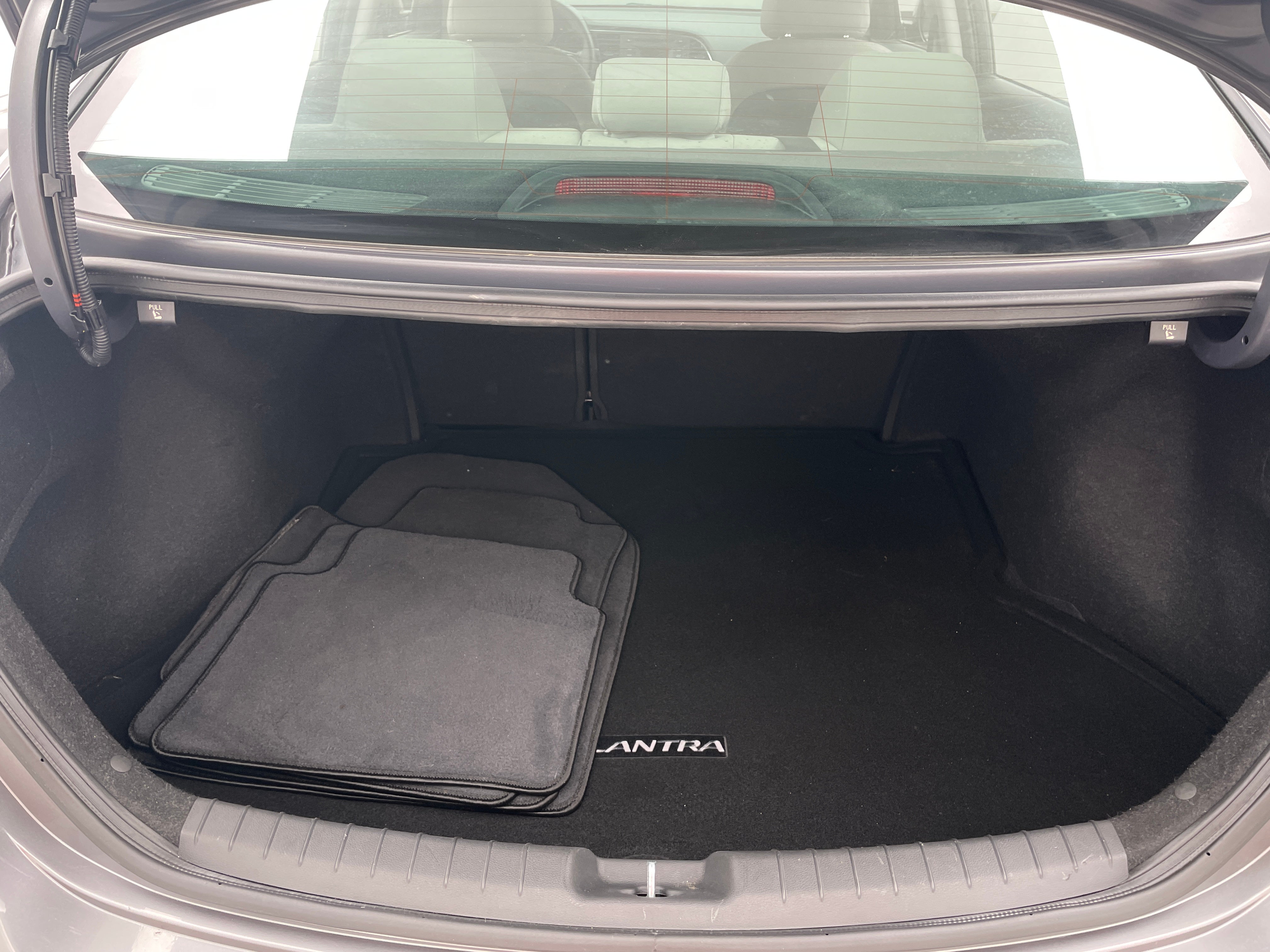 2018 Hyundai Elantra SE 7