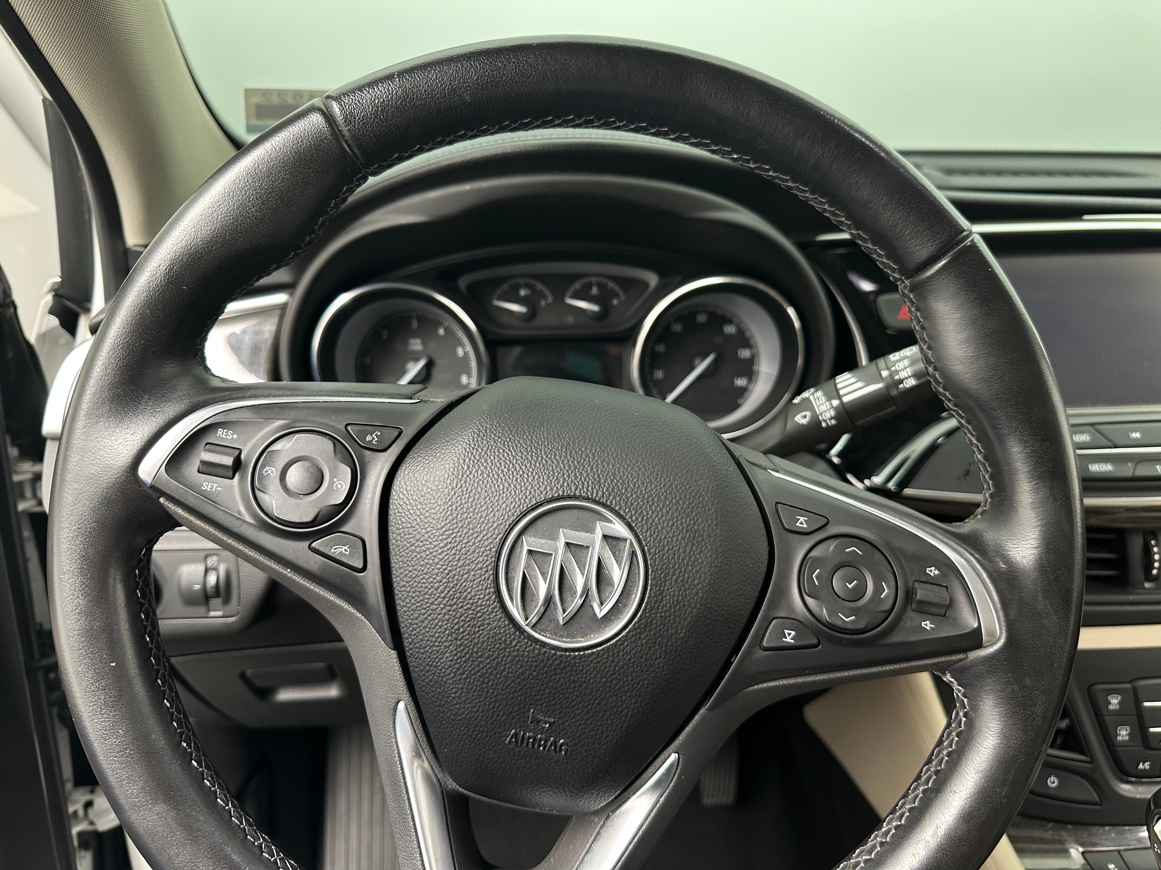 2020 Buick Envision  4
