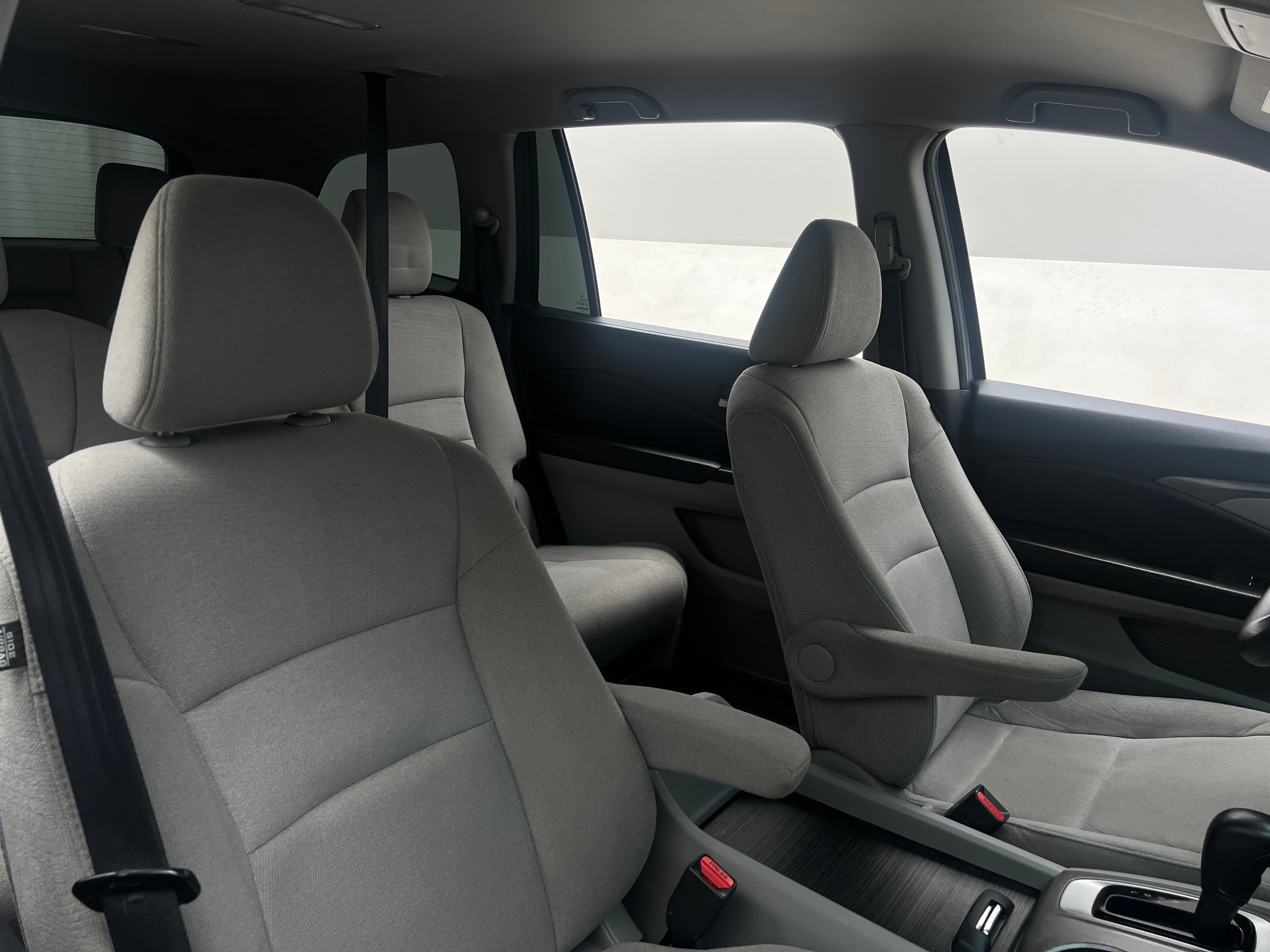 2016 Honda Pilot LX 2